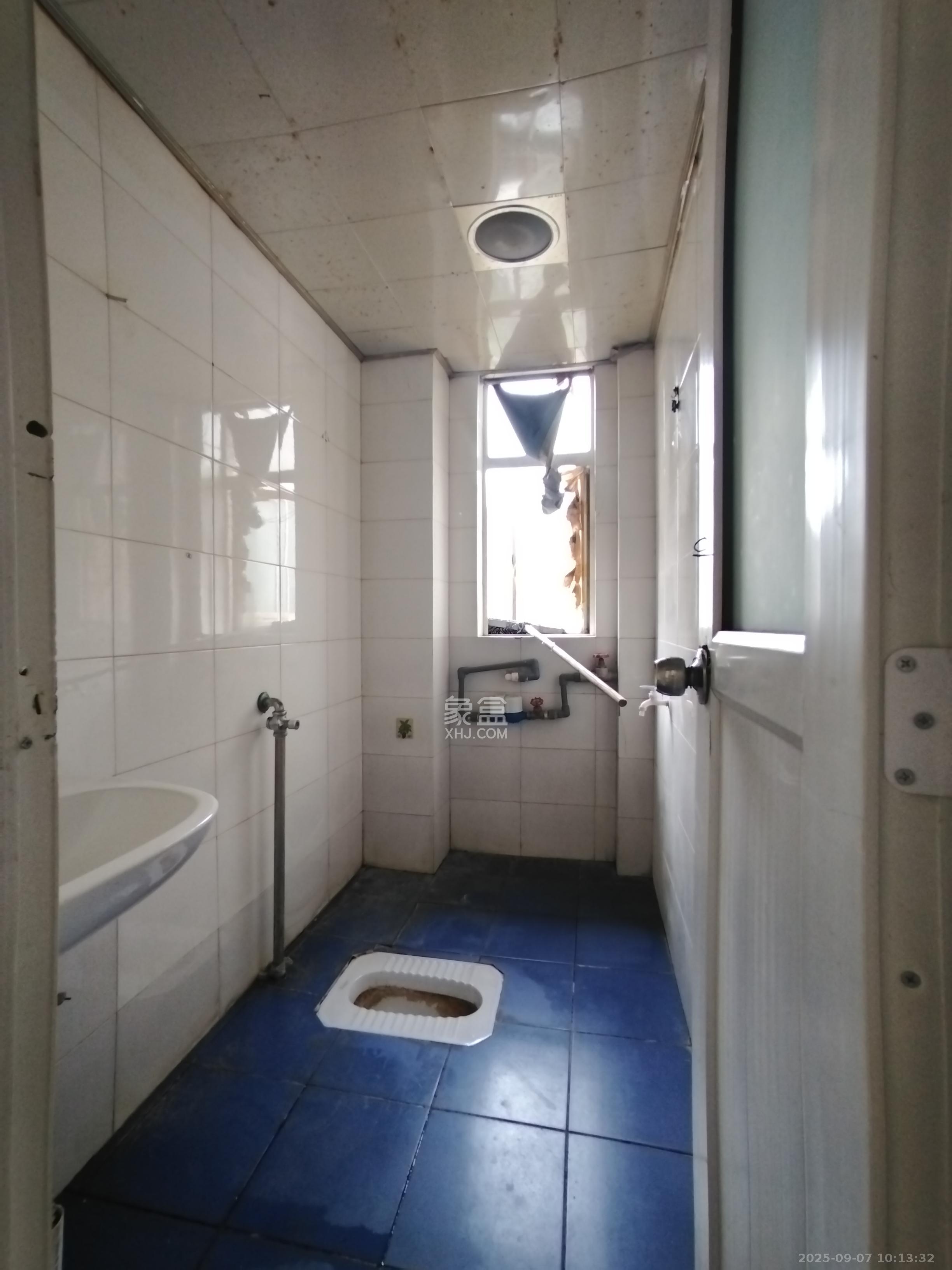 香海西岸 3室2厅1卫 2000.0元/月 香海西岸 3室2厅1卫 2000.0元/月室内图