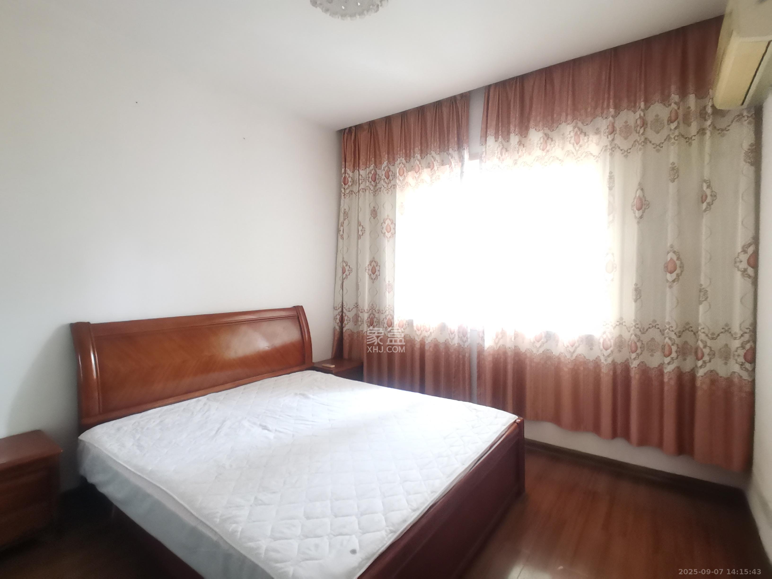 东城名苑  2室2厅2卫    1200.0元/月 东城名苑  2室2厅2卫    1200.0元/月室内图