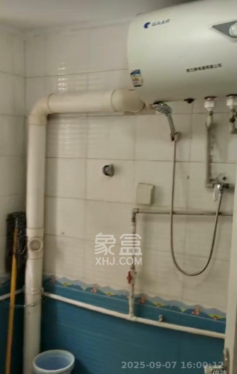 新合四村 3室2厅1卫 2000.0元/月 新合四村 3室2厅1卫 2000.0元/月室内图