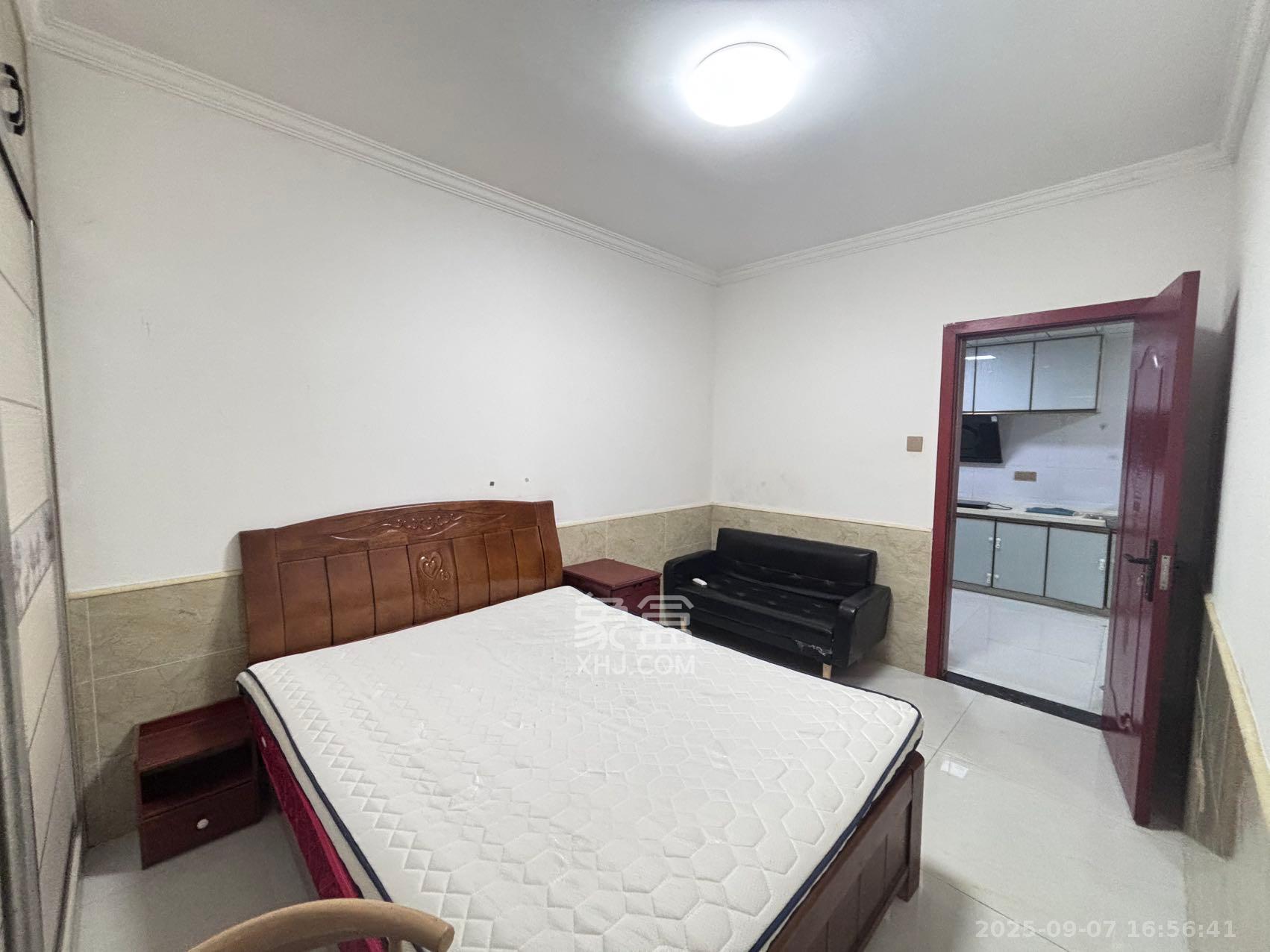 朝正美苑  1室1厅1卫    1650.0元/月室内图