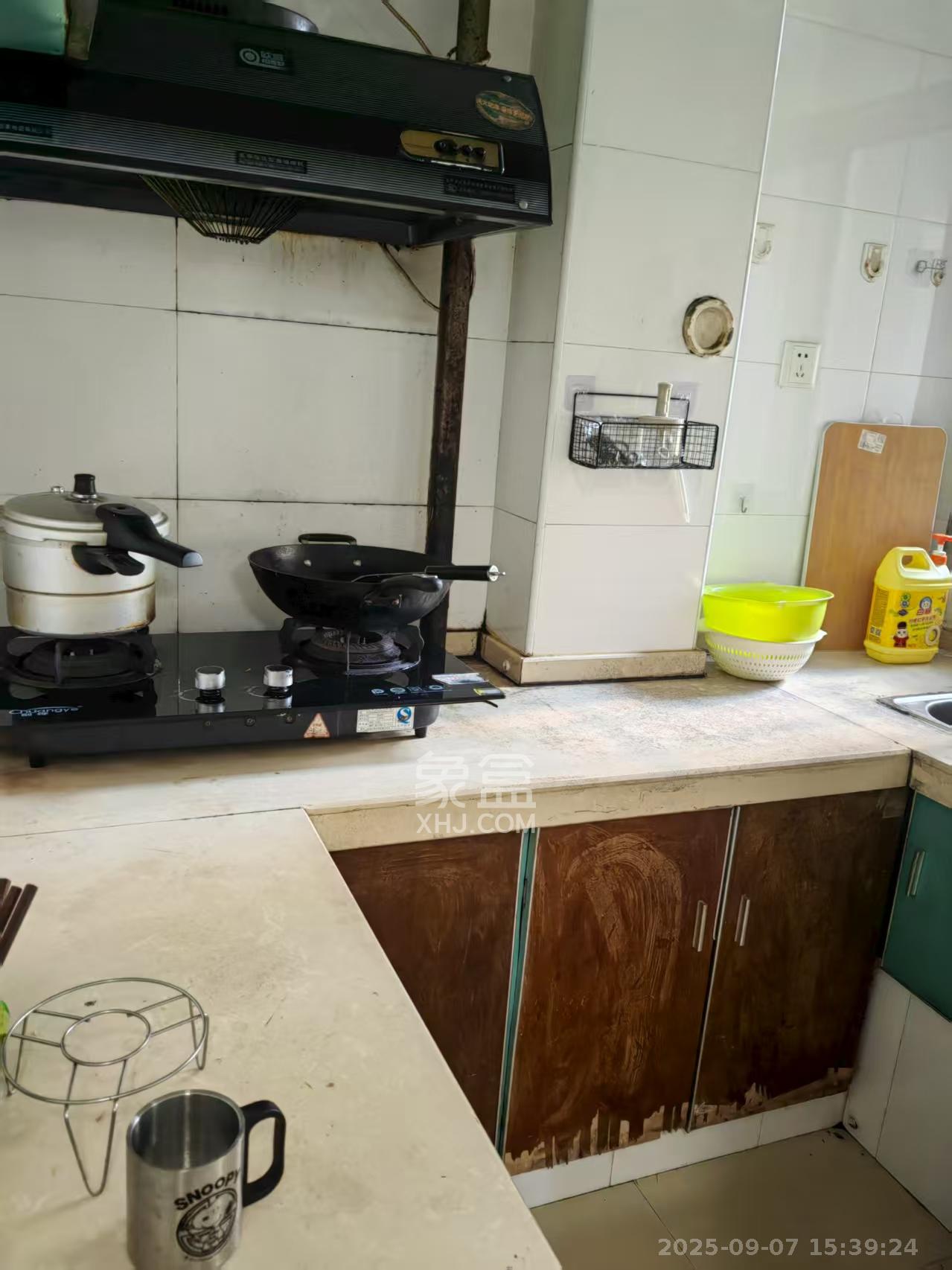 景泰雅苑(景江融城) 1室1厅1卫 1300.0元/月 景泰雅苑(景江融城) 1室1厅1卫 1300.0元/月室内图