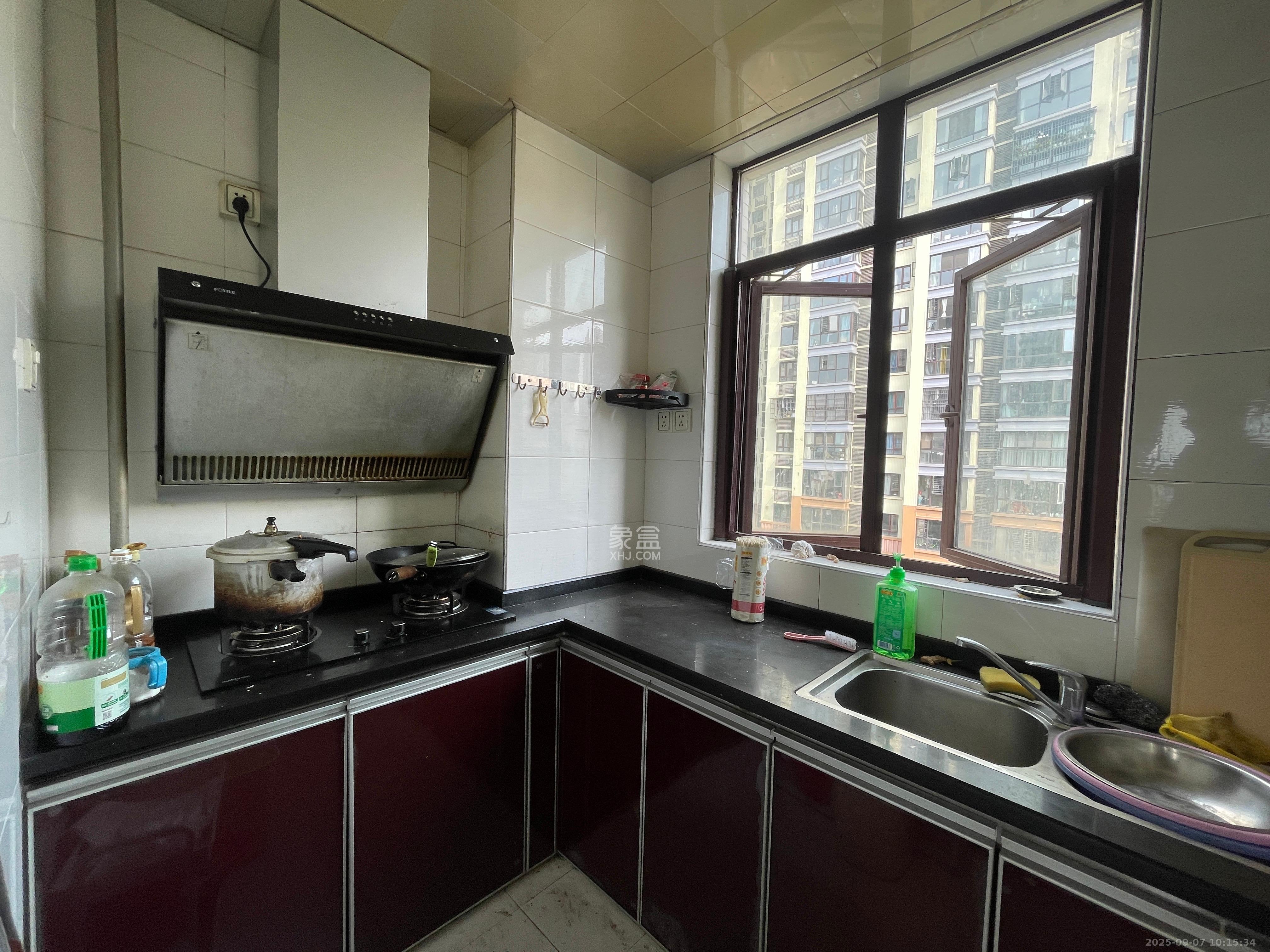 鹏基诺亚山林  2室1厅1卫    1600.0元/月室内图