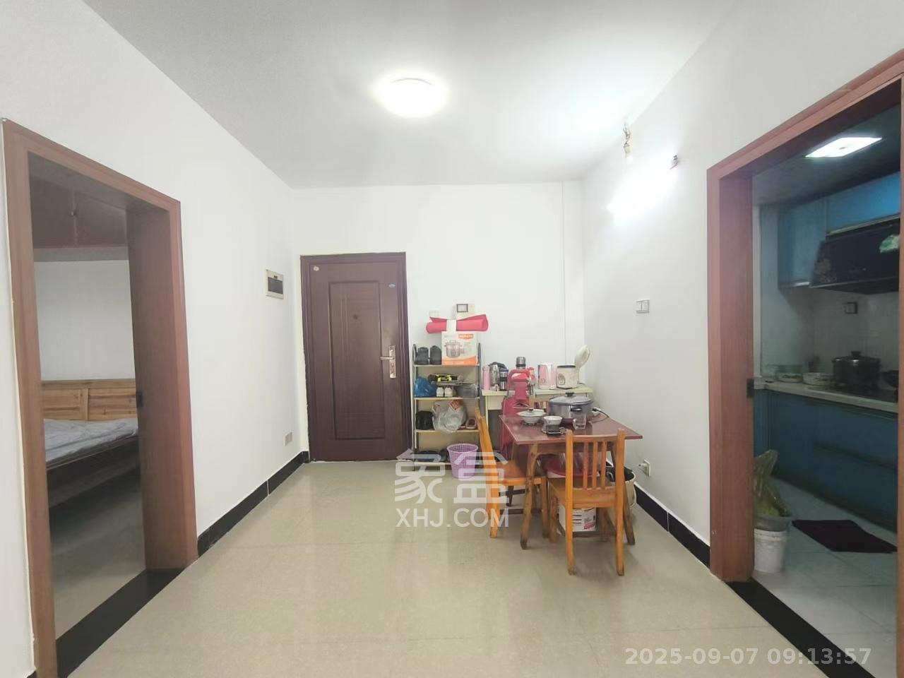 时代星城  3室2厅2卫    1700.0元/月室内图