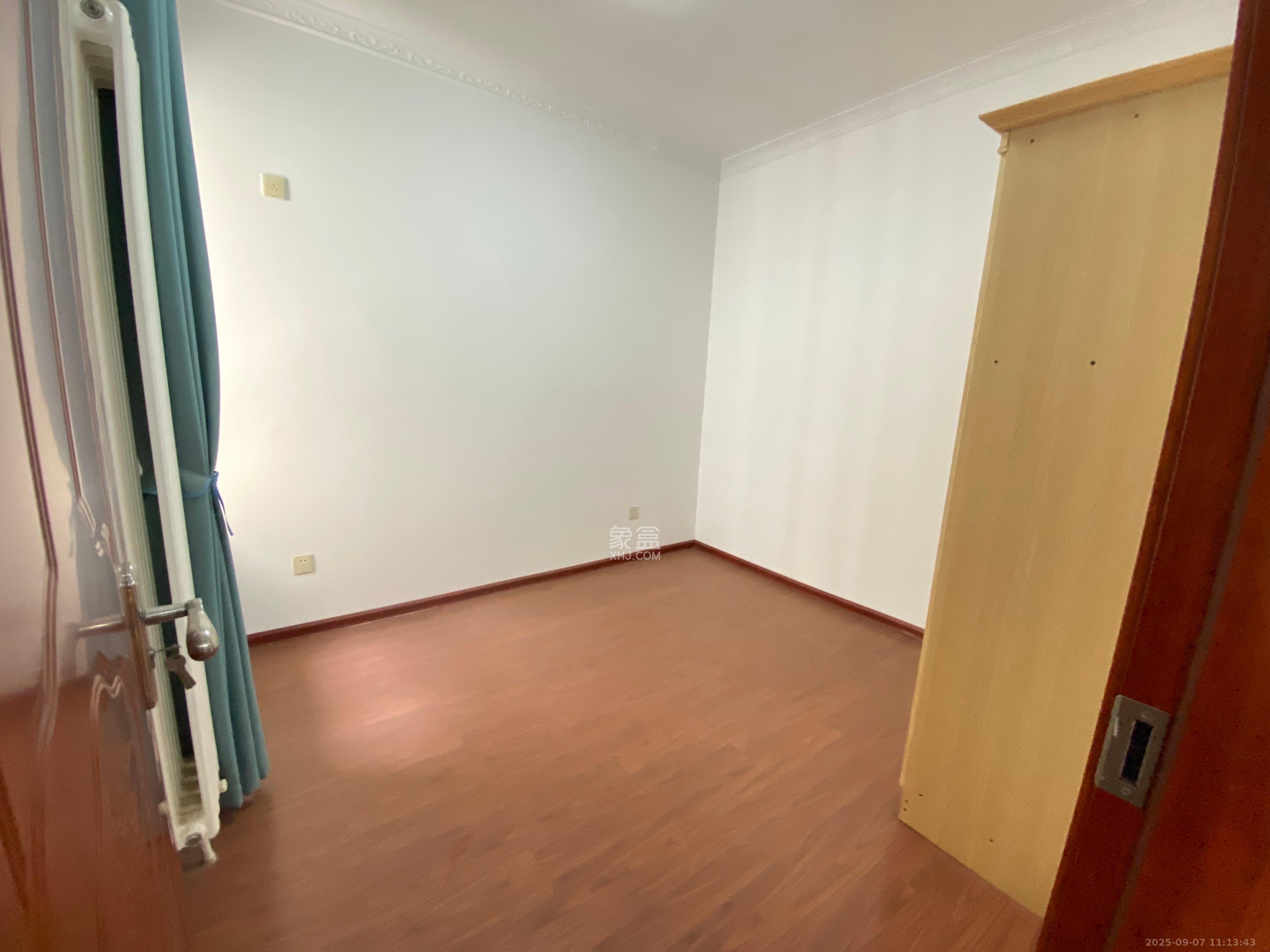 怡海星城 2室1厅1卫 2200.0元/月 怡海星城 2室1厅1卫 2200.0元/月室内图