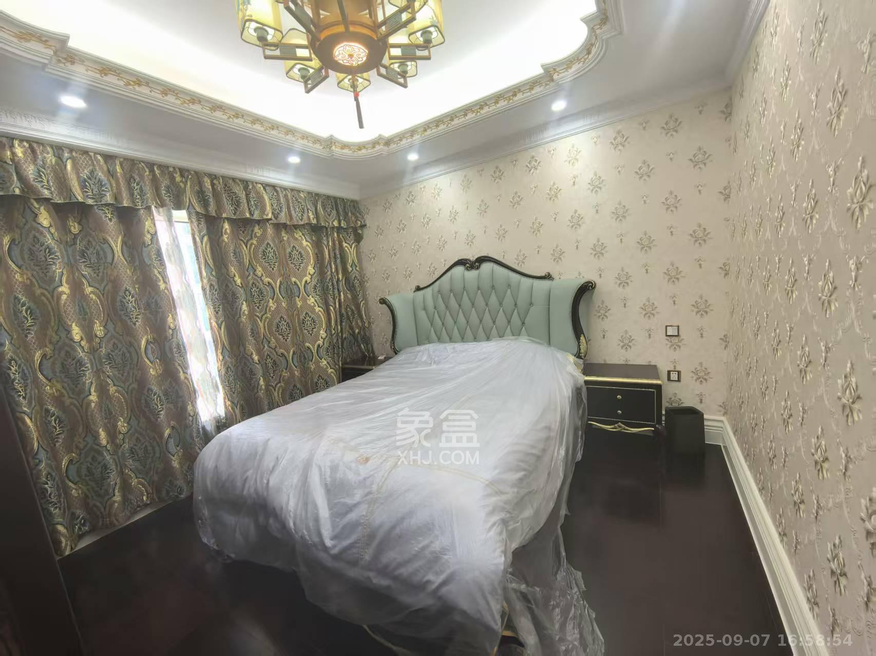 万达公馆  3室2厅3卫    10000.0元/月室内图