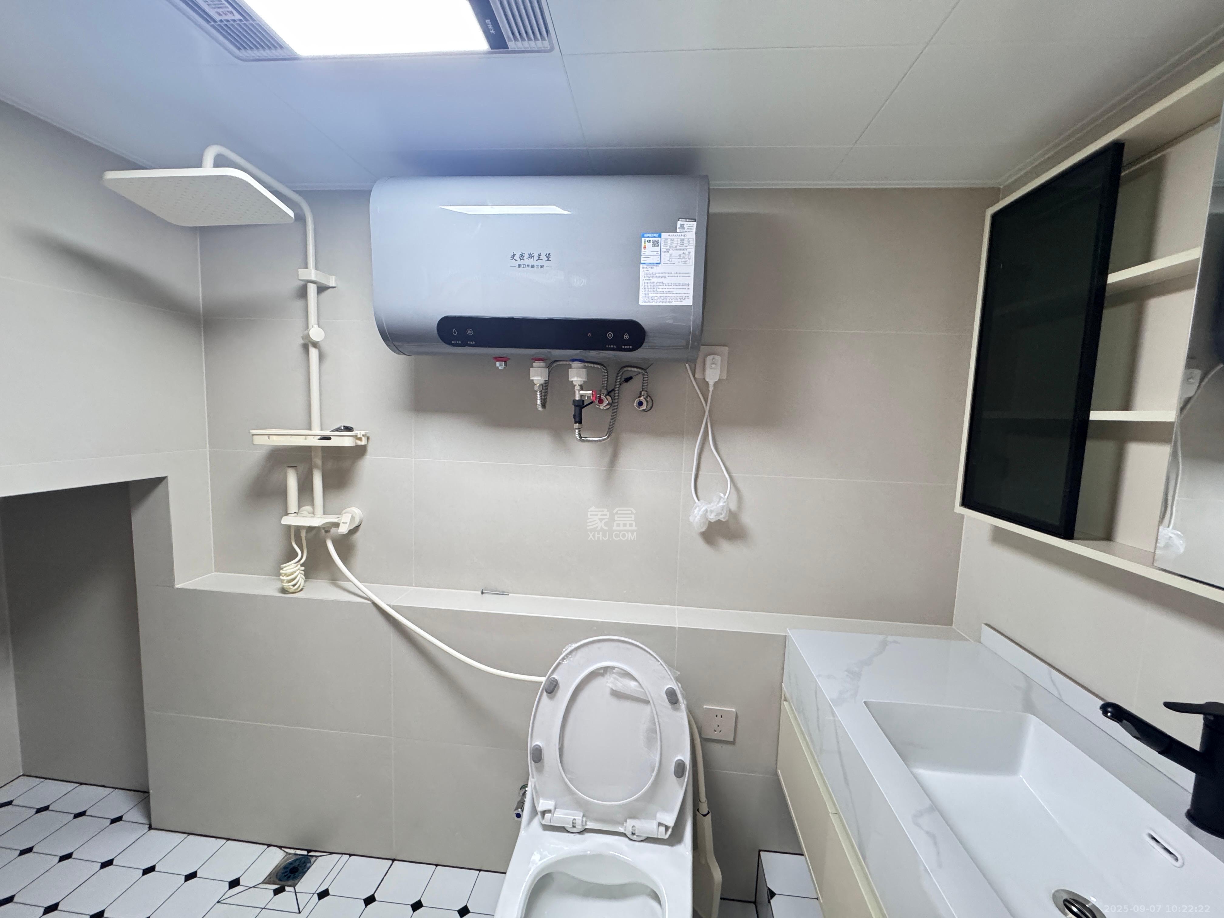 建发养云 2室1厅1卫 3500.0元/月 建发养云 2室1厅1卫 3500.0元/月室内图