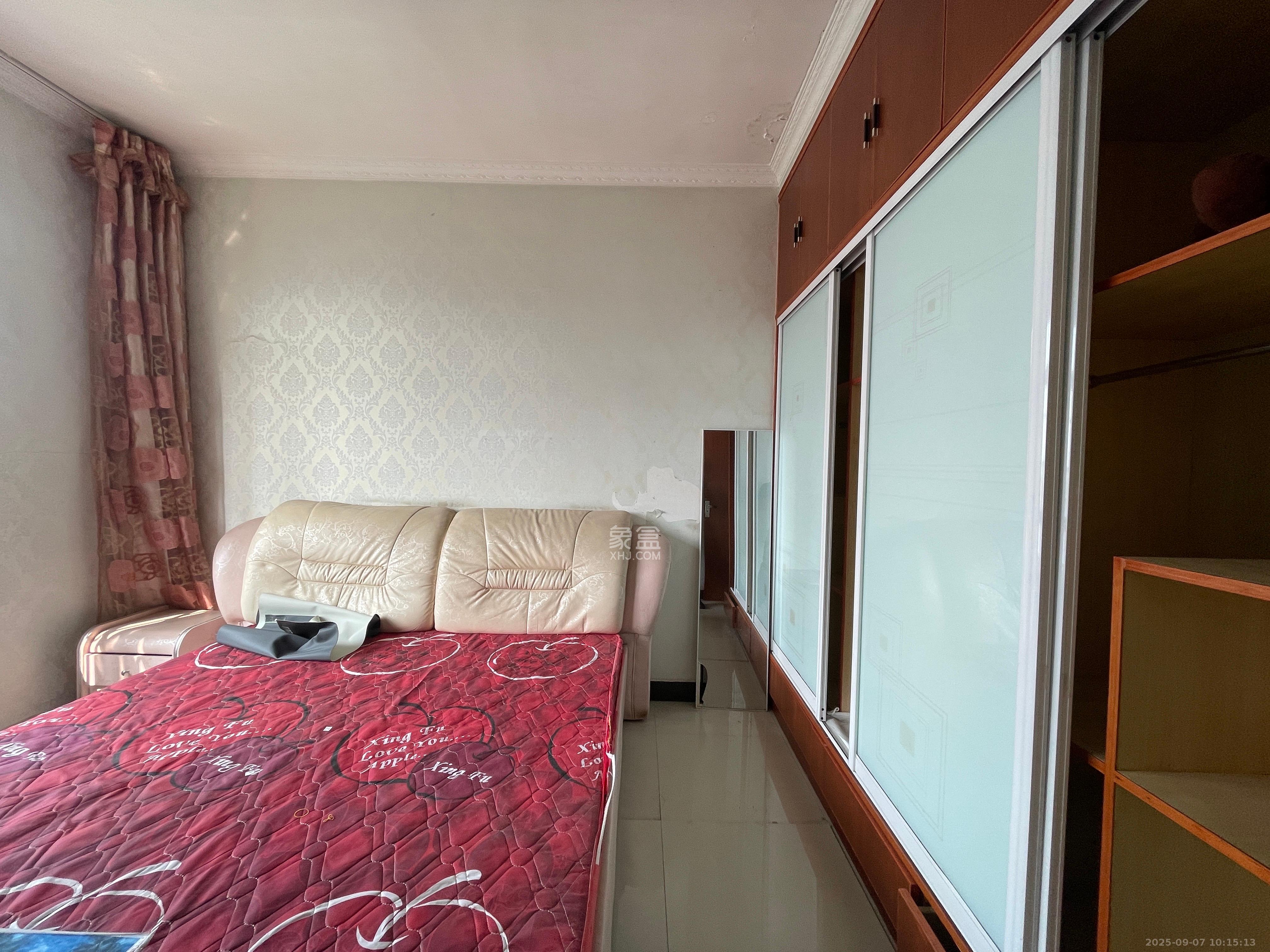 鹏基诺亚山林  2室1厅1卫    1600.0元/月室内图