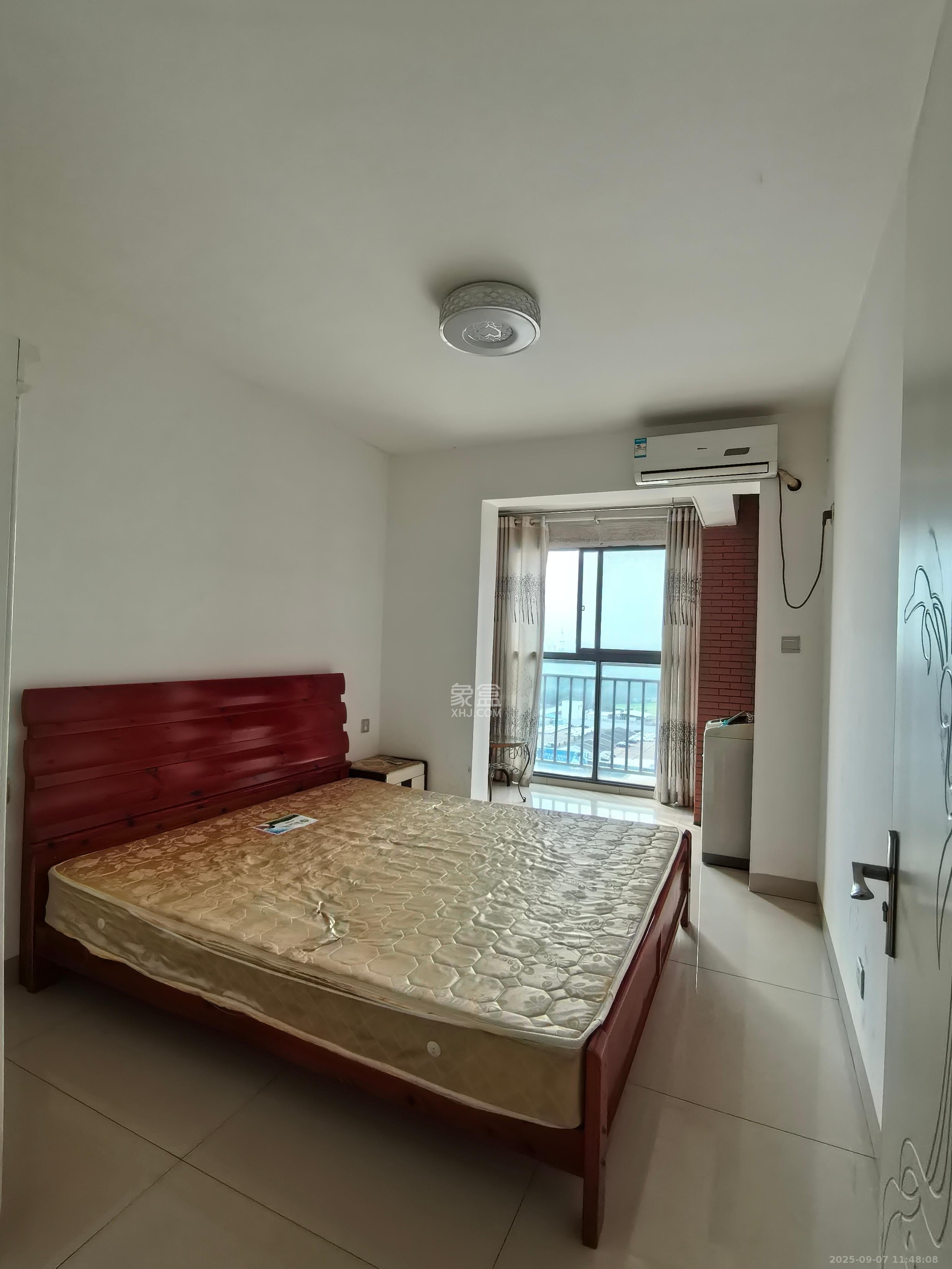 长永佳苑  1室1厅1卫    1400.0元/月室内图