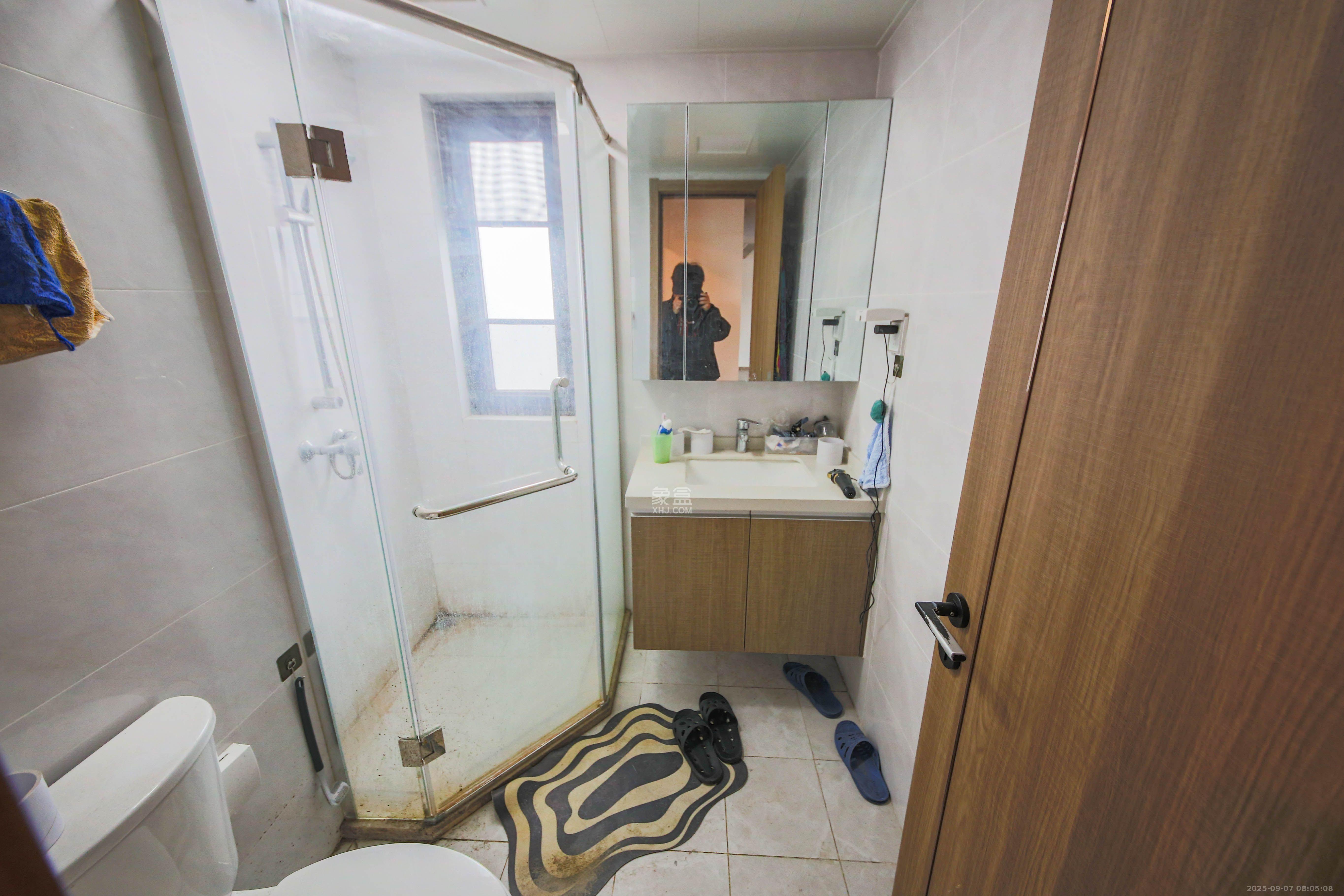 弘阳时光里  3室2厅1卫    3500.0元/月室内图