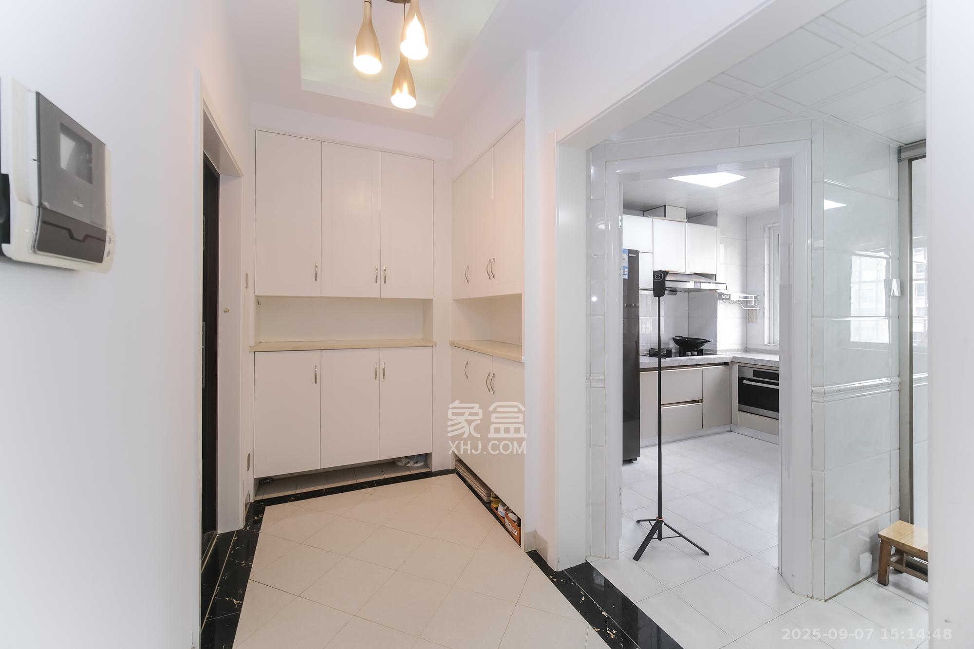 山水湾 4室2厅2卫 86.0万 山水湾 4室2厅2卫 86.0万其他