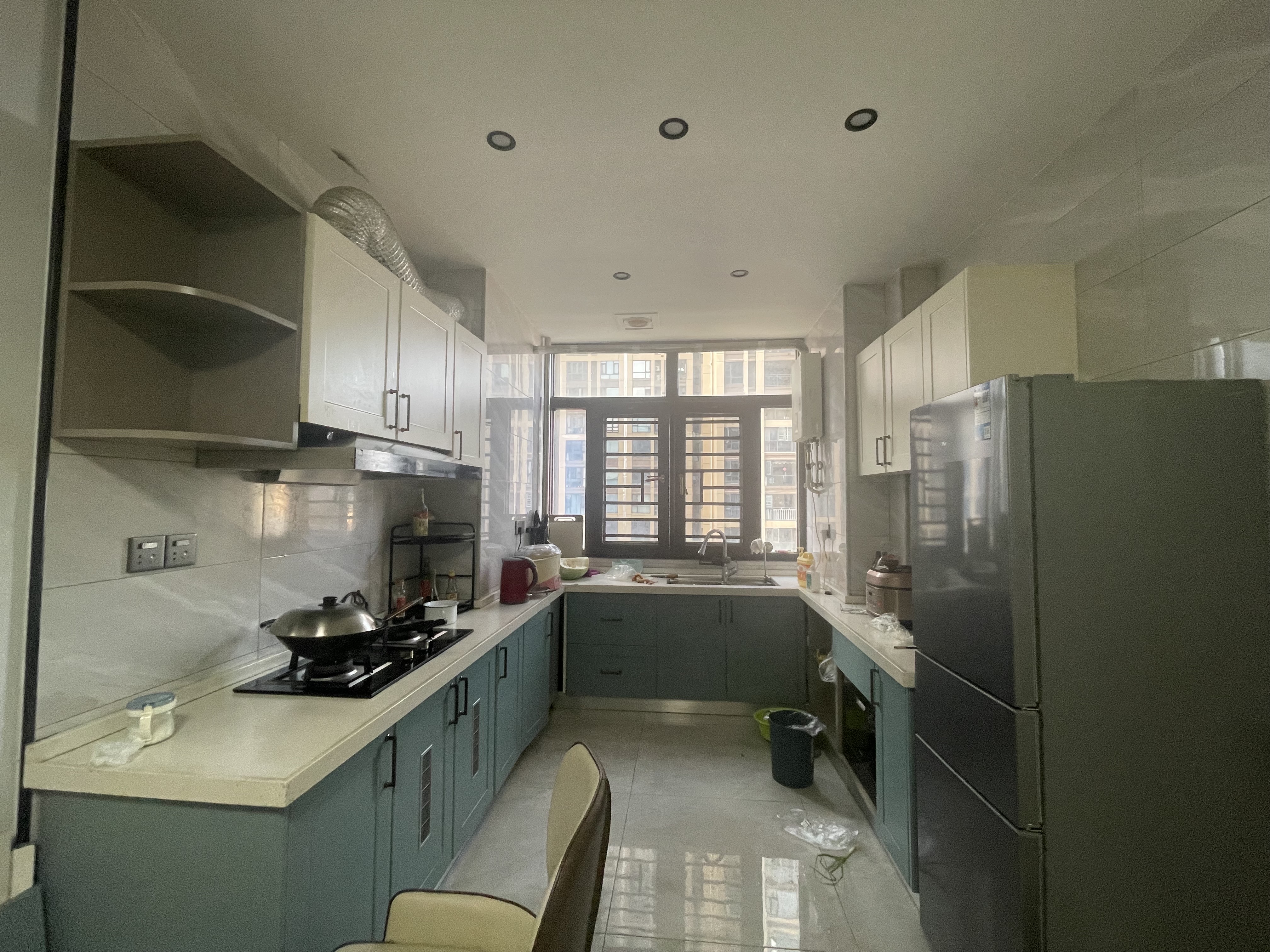 檀香山 3室2厅2卫 79.8万 檀香山 3室2厅2卫 79.8万客厅