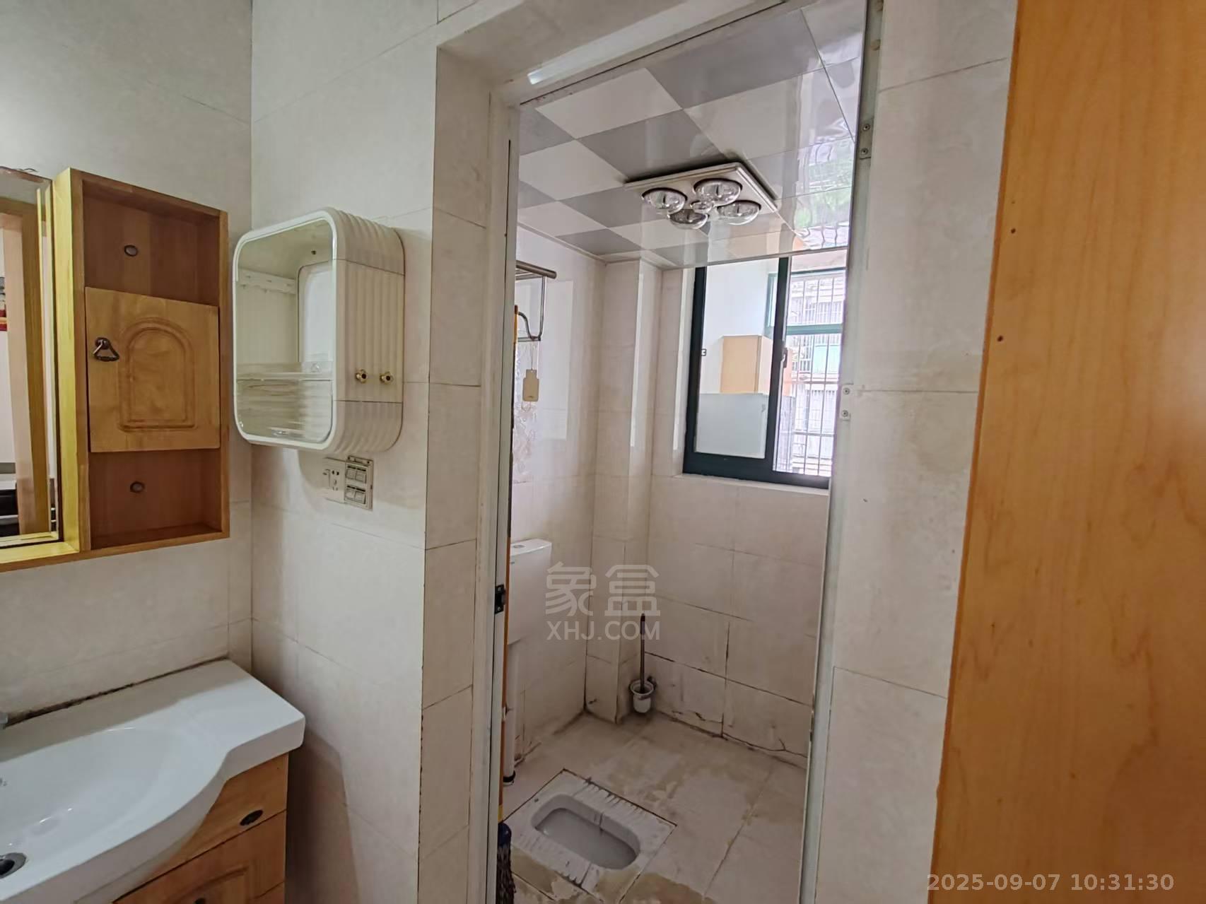 圣华名城建设北路110号 2室1厅2卫 1000.0元/月 圣华名城建设北路110号 2室1厅2卫 1000.0元/月室内图