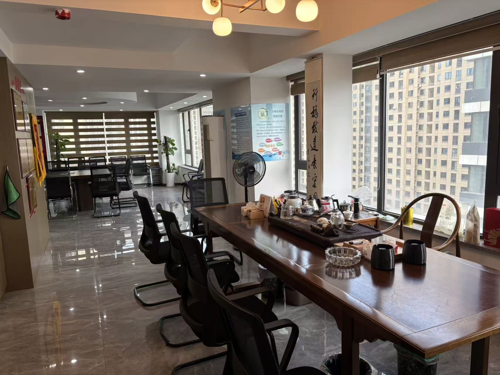 韦斯特城市花园 3室2厅1卫 4200.0元/月 韦斯特城市花园 3室2厅1卫 4200.0元/月室内图