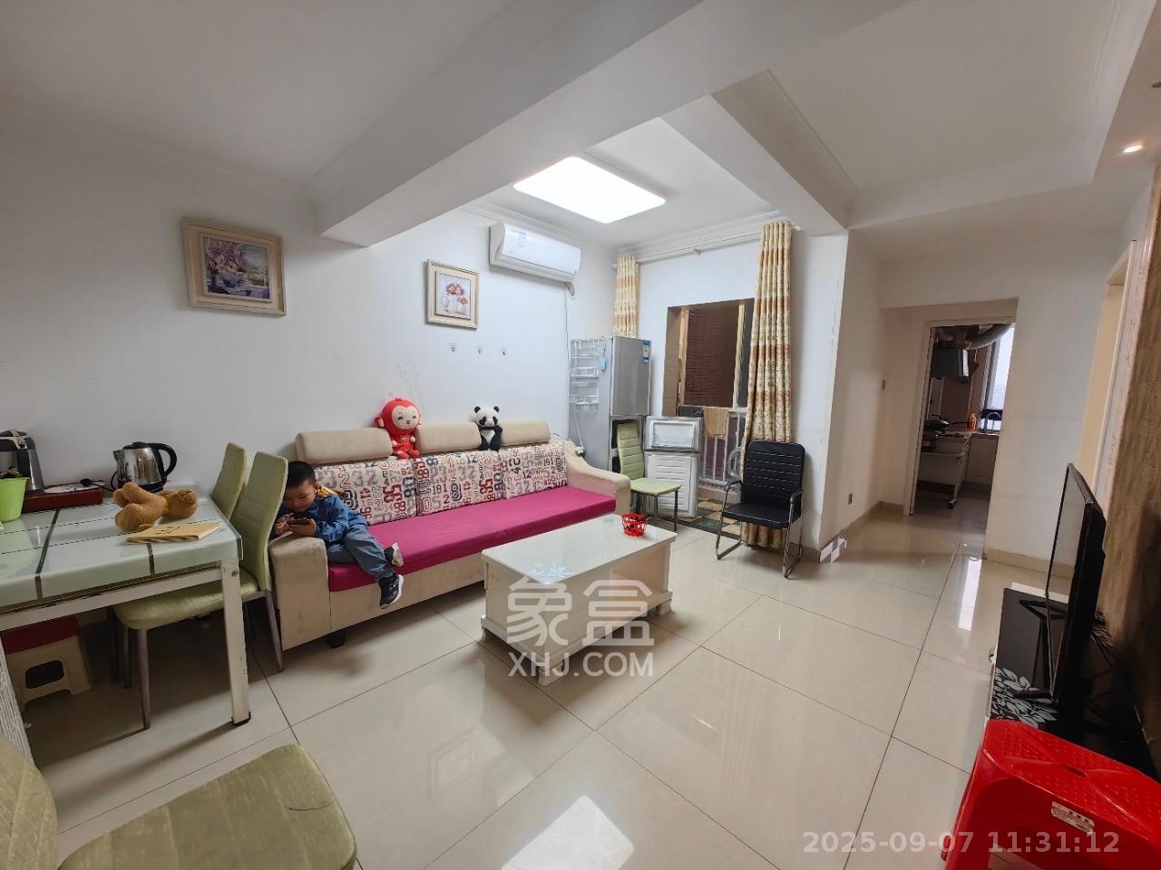 先锋东外滩  2室1厅1卫    1900.0元/月 先锋东外滩  2室1厅1卫    1900.0元/月室内图