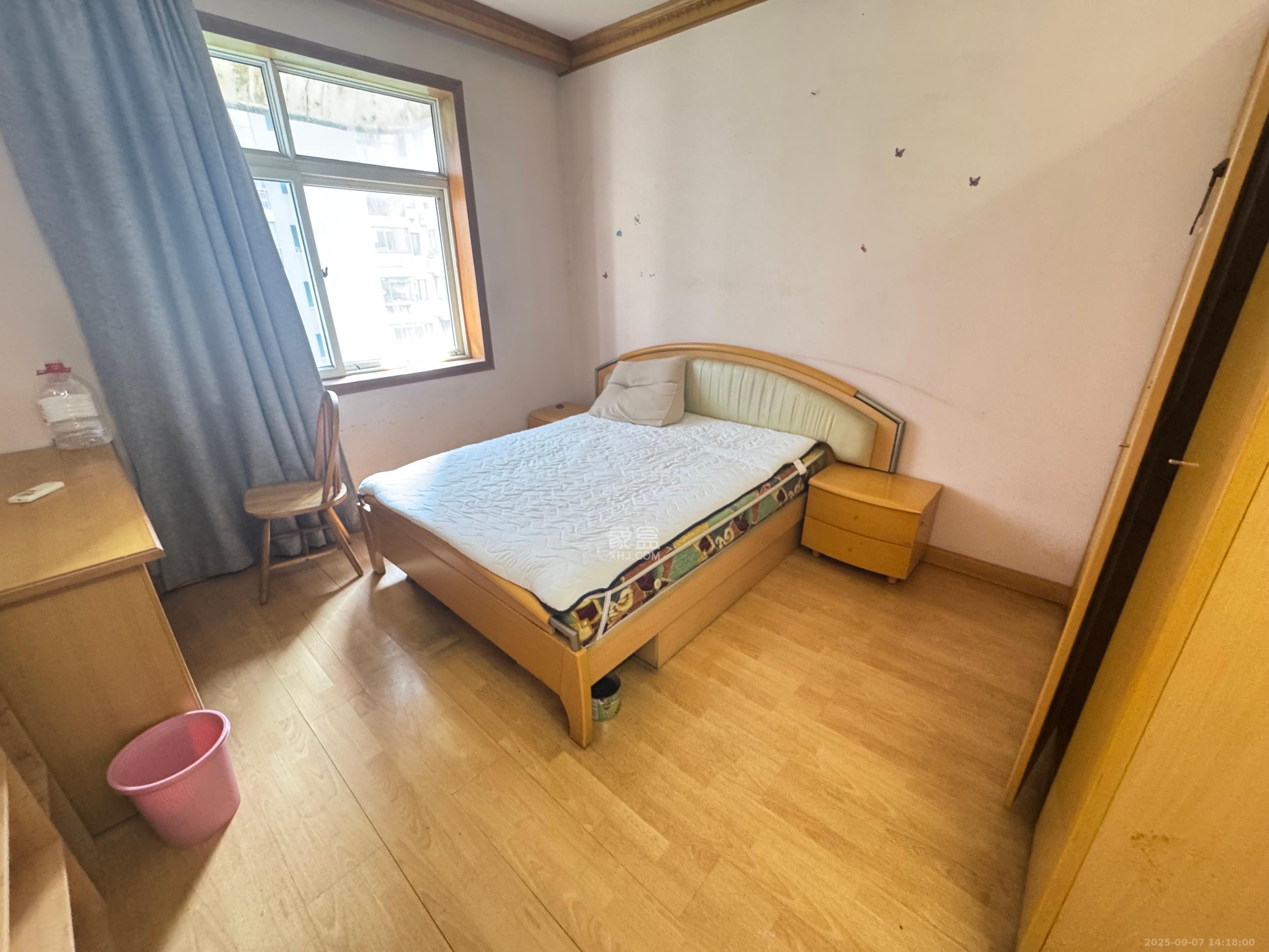 长沙紫金苑  3室2厅1卫   1800.00元/月