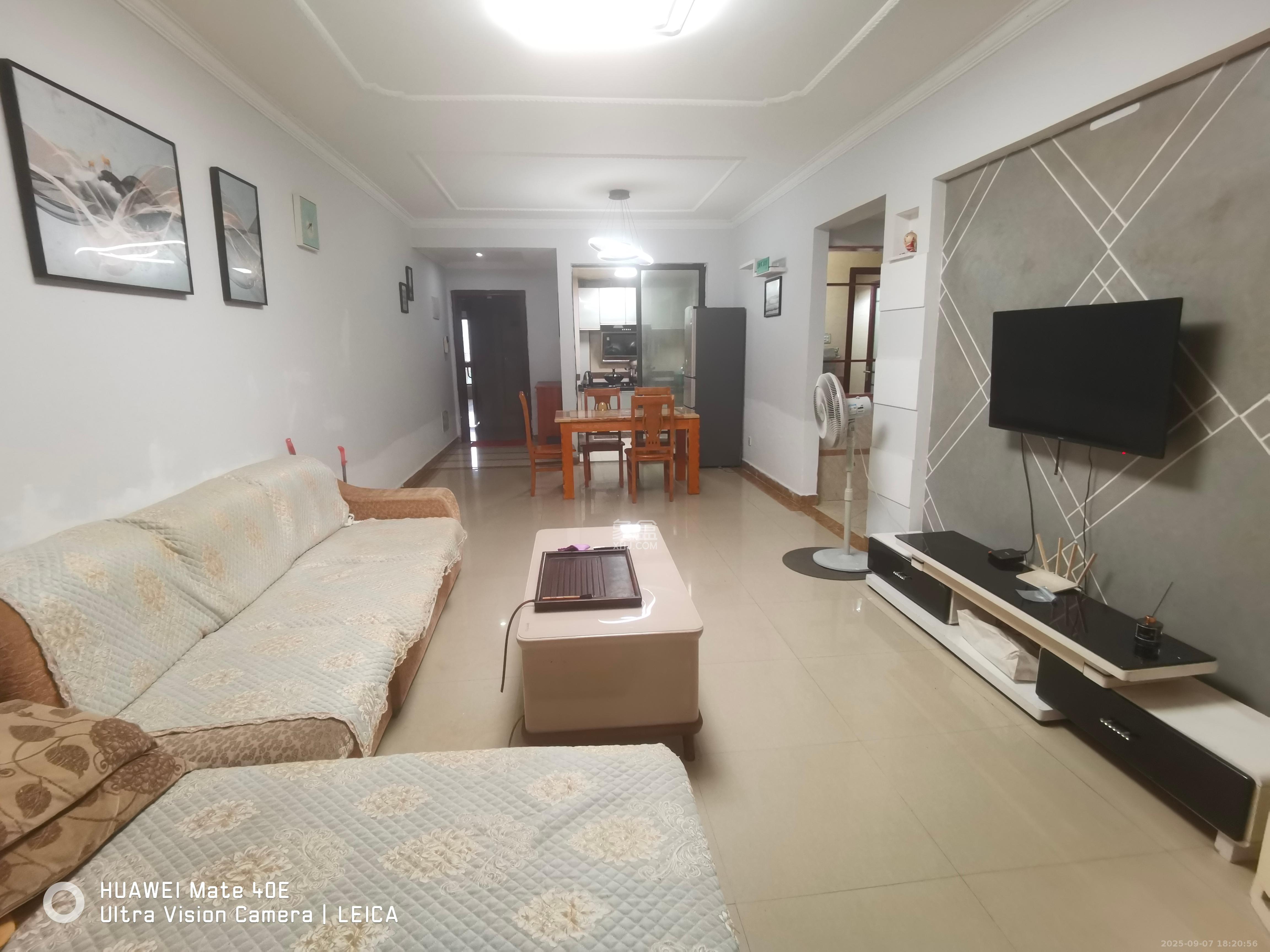 华润凤凰城三期 3室2厅1卫 2000.0元/月 华润凤凰城三期 3室2厅1卫 2000.0元/月室内图