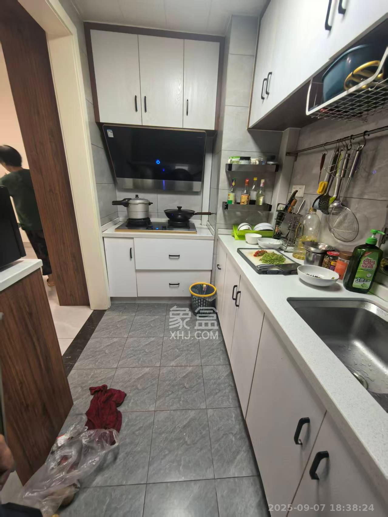 中建梅溪湖中心  3室2厅2卫    3800.0元/月 中建梅溪湖中心  3室2厅2卫    3800.0元/月室内图