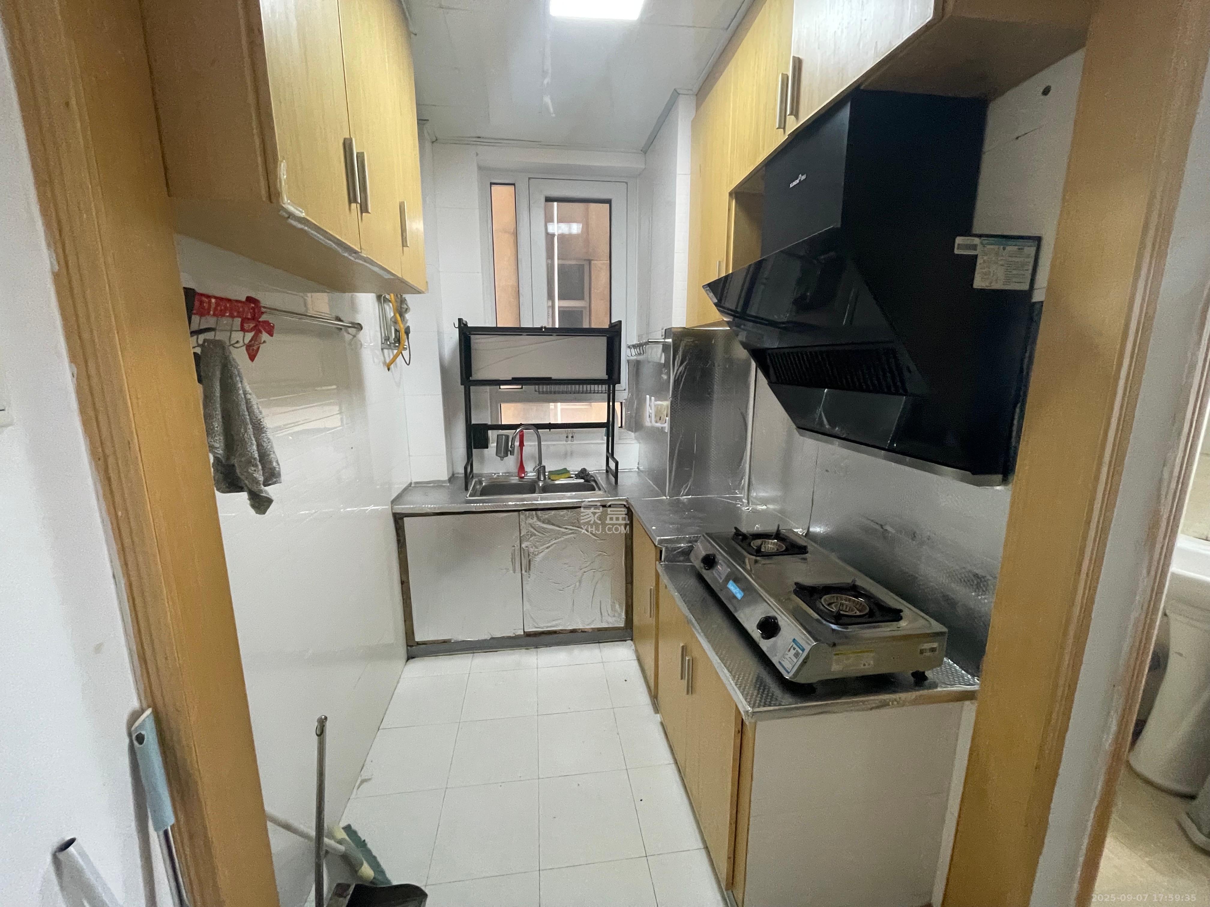 宏泽佳园 2室1厅1卫 2000.0元/月 宏泽佳园 2室1厅1卫 2000.0元/月室内图