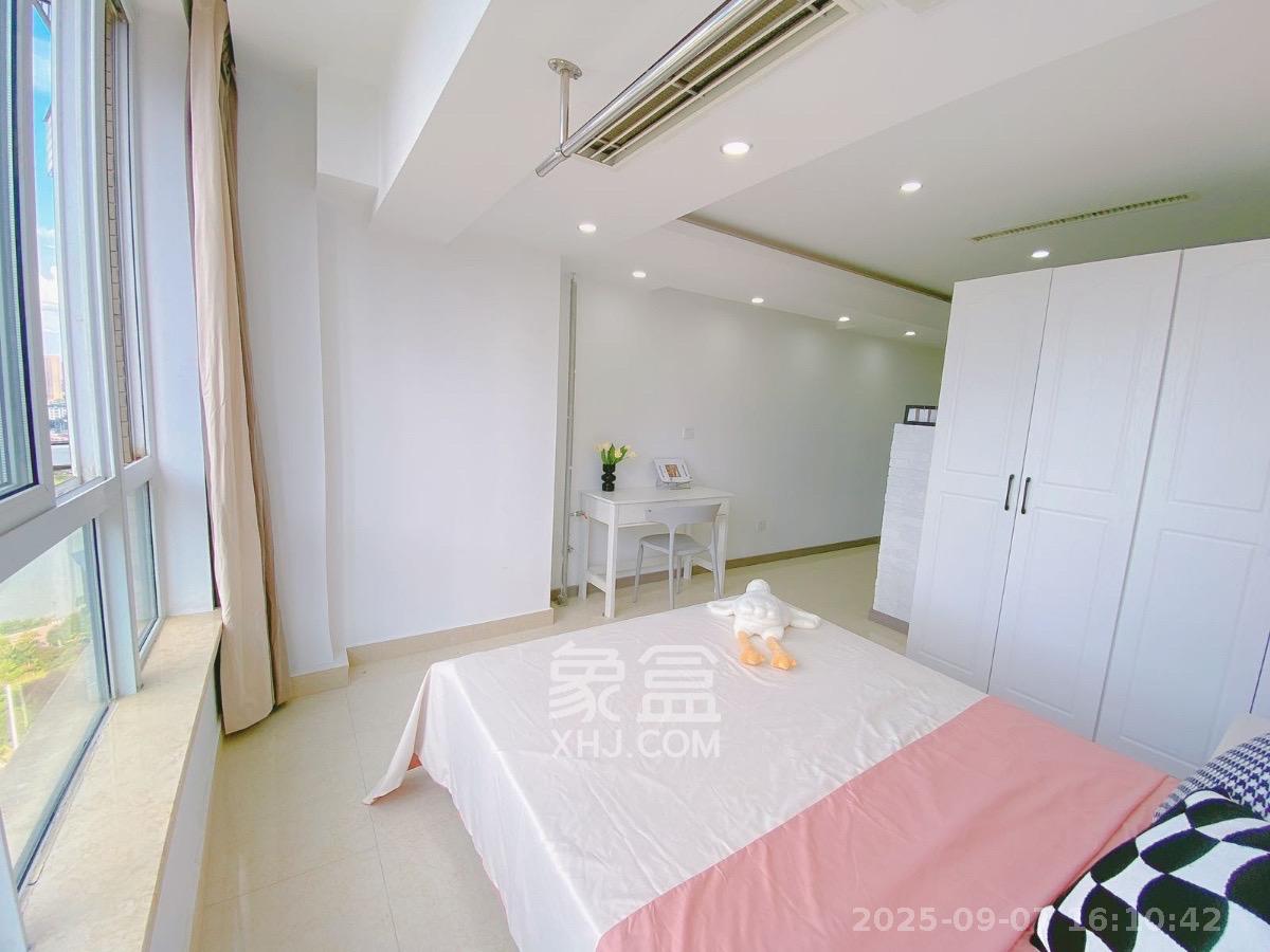 先锋东外滩  1室1厅1卫    1798.0元/月室内图