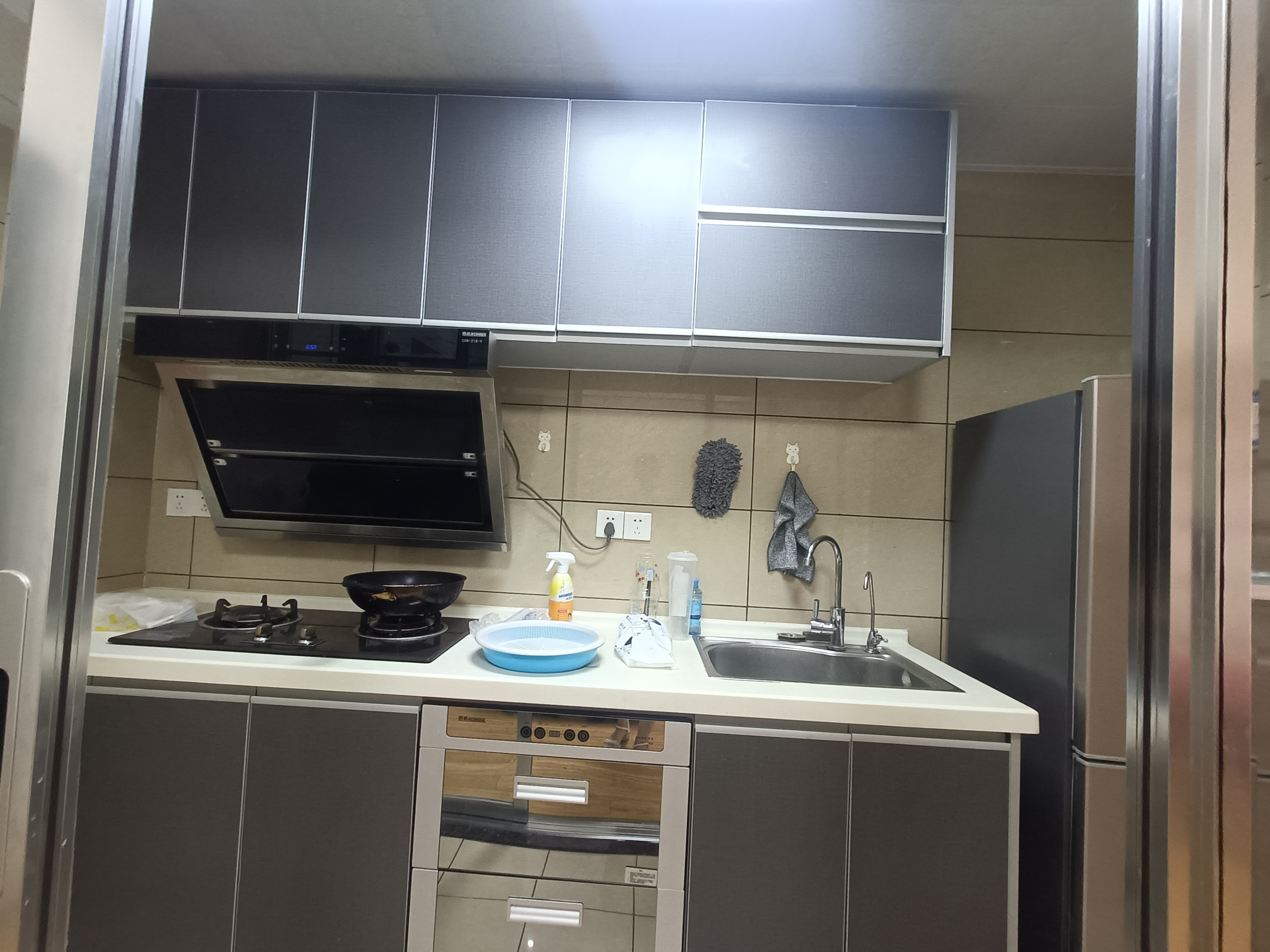 崇和中苑  1室1厅1卫    900.0元/月室内图