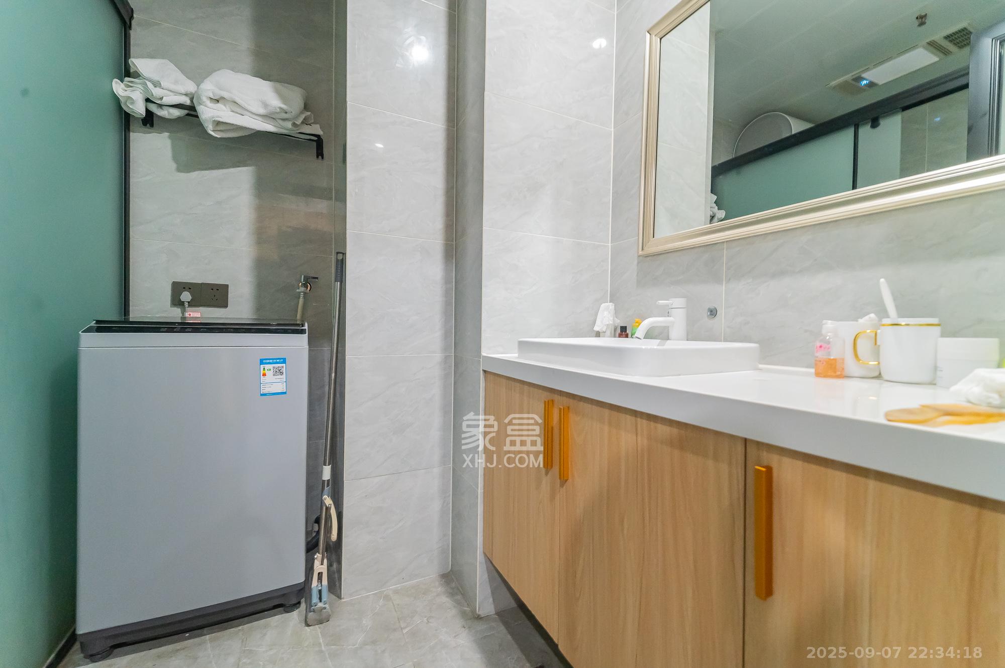 中建悦和城 1室1厅1卫 22.8万 中建悦和城 1室1厅1卫 22.8万卫生间