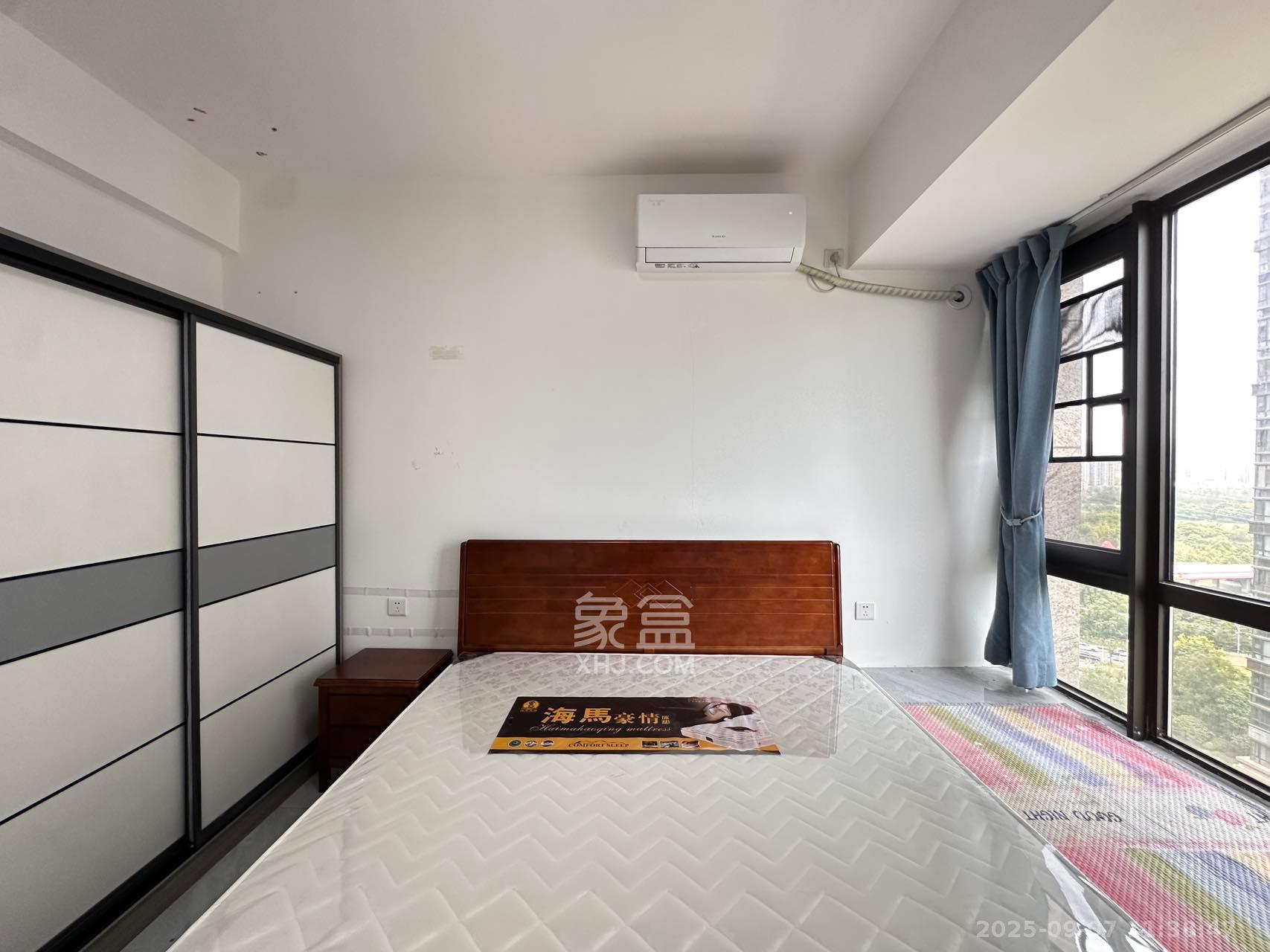 明昇壹城（明昇时代广场）二期  4室2厅3卫    3100.0元/月室内图