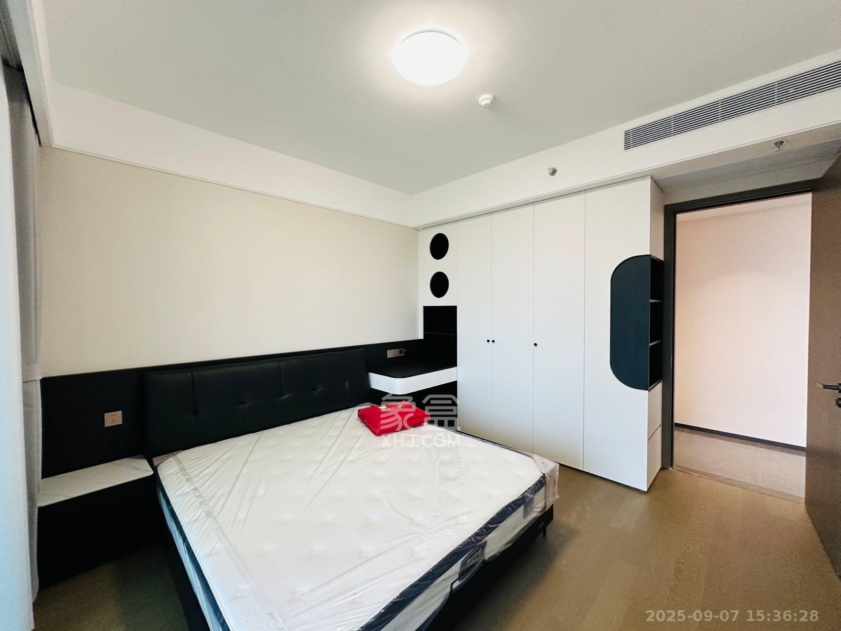 绿城招商桂语雲峯 4室2厅2卫 8000.0元/月 绿城招商桂语雲峯 4室2厅2卫 8000.0元/月室内图