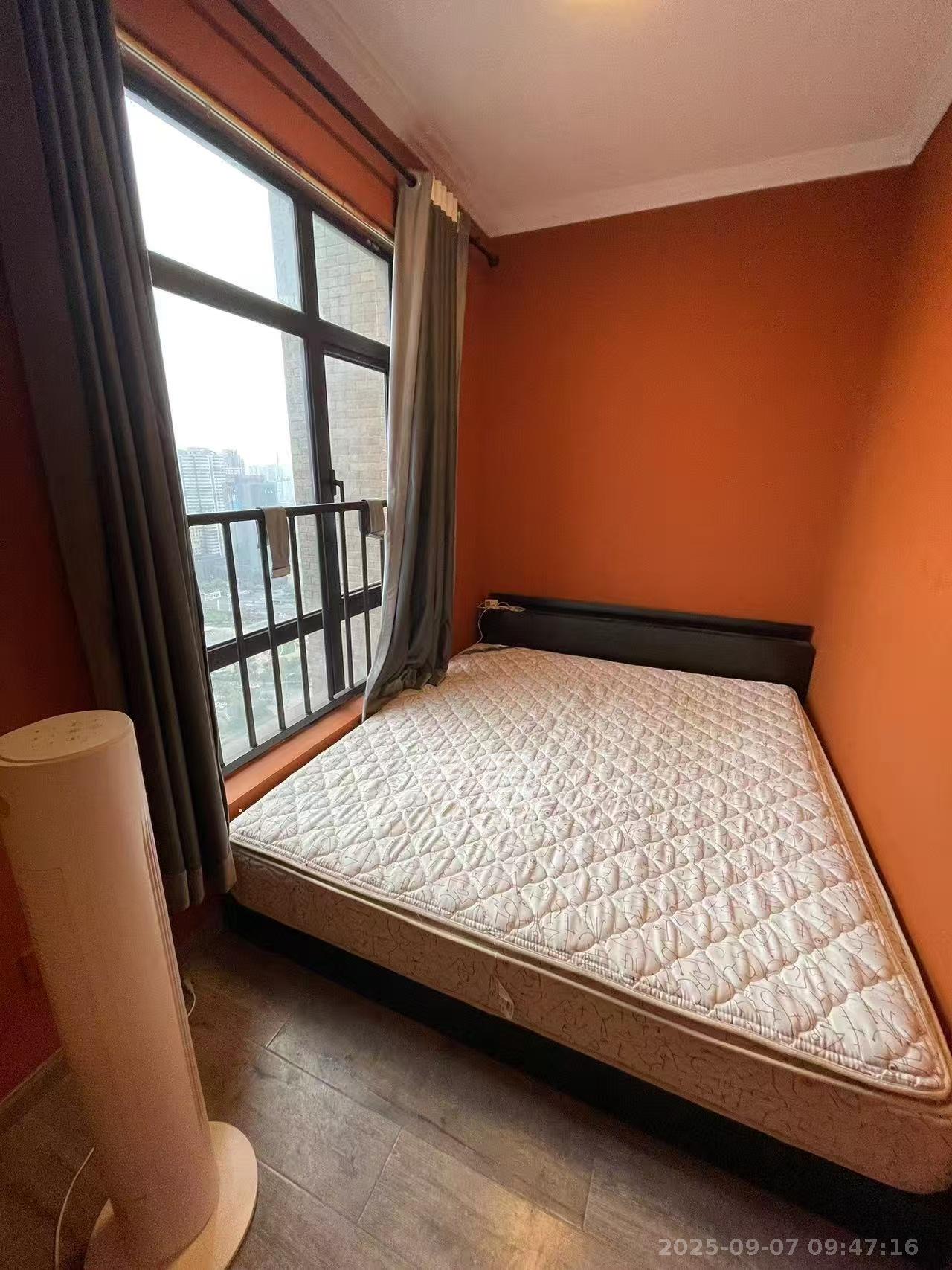 湘域城邦(湘域国际中心)  1室1厅1卫    3000.0元/月 湘域城邦(湘域国际中心)  1室1厅1卫    3000.0元/月室内图