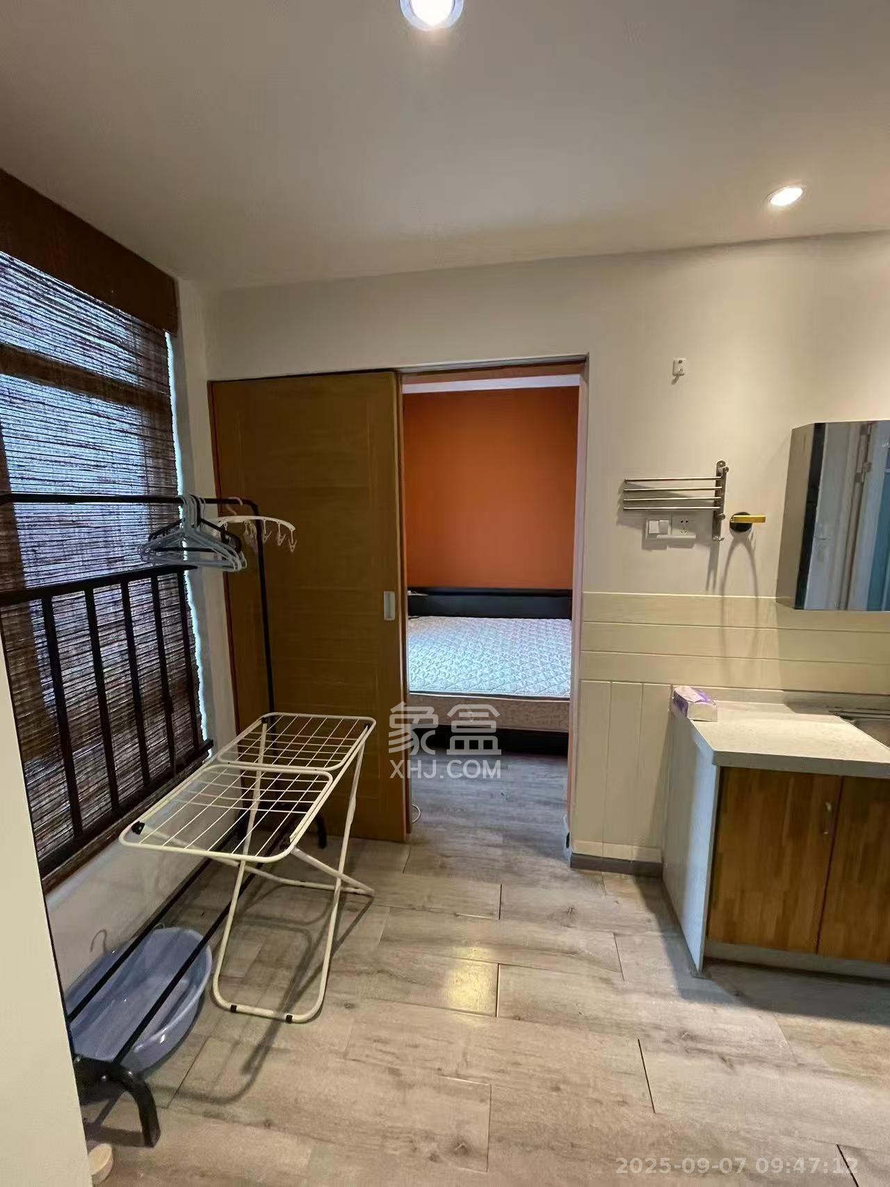 湘域城邦(湘域国际中心)  1室1厅1卫    3000.0元/月 湘域城邦(湘域国际中心)  1室1厅1卫    3000.0元/月室内图