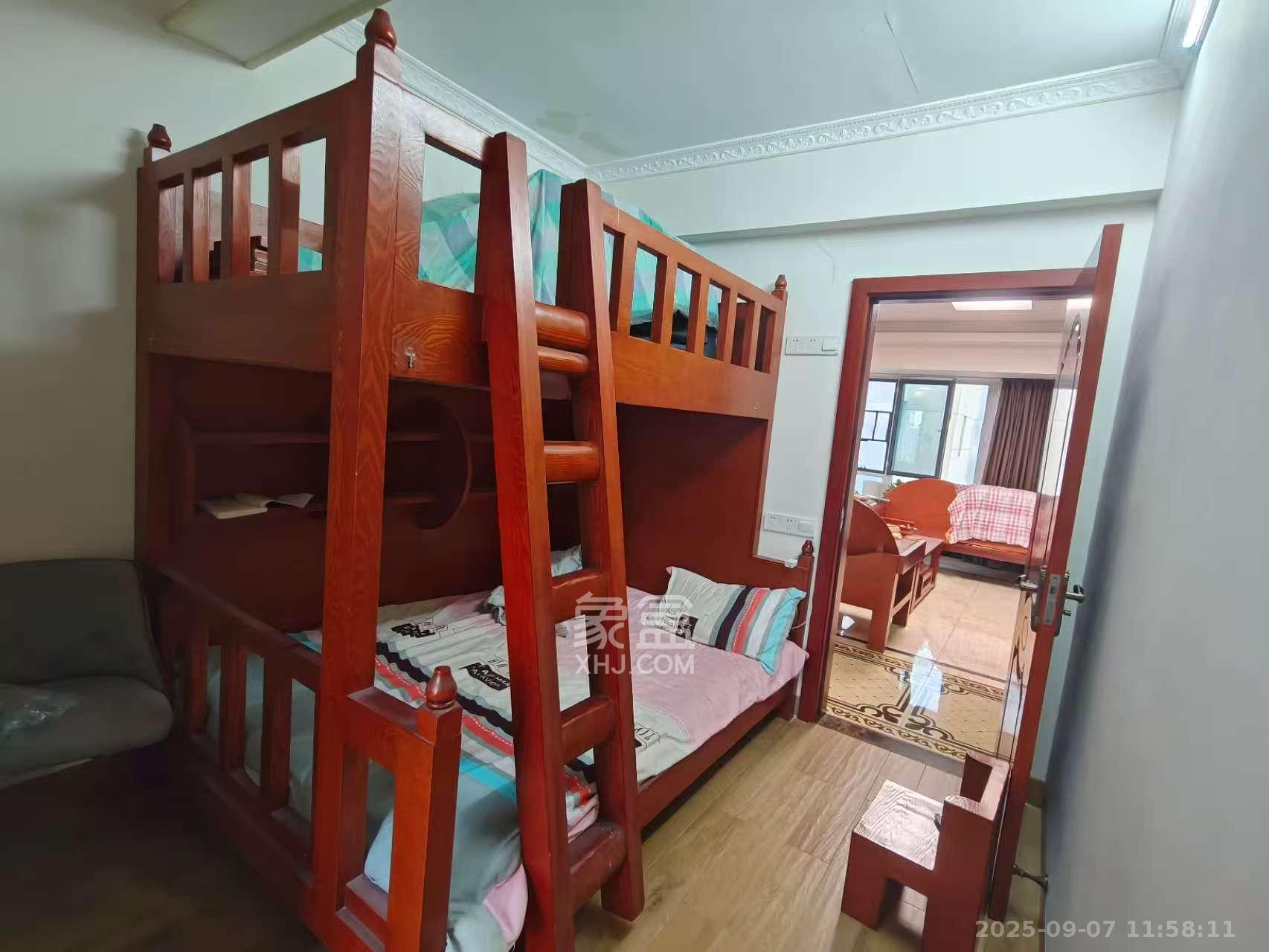 北辰三角洲E3区  4室1厅2卫    3400.0元/月室内图