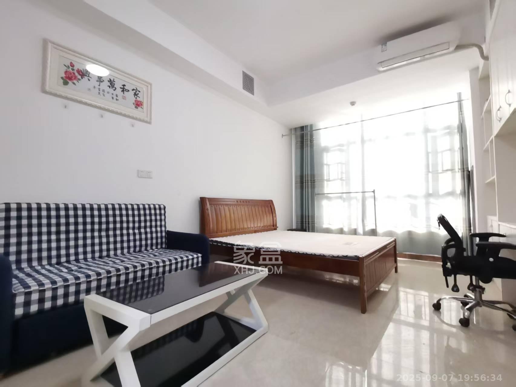 金茂梅溪湖 1室1厅1卫 1600.0元/月 金茂梅溪湖 1室1厅1卫 1600.0元/月室内图