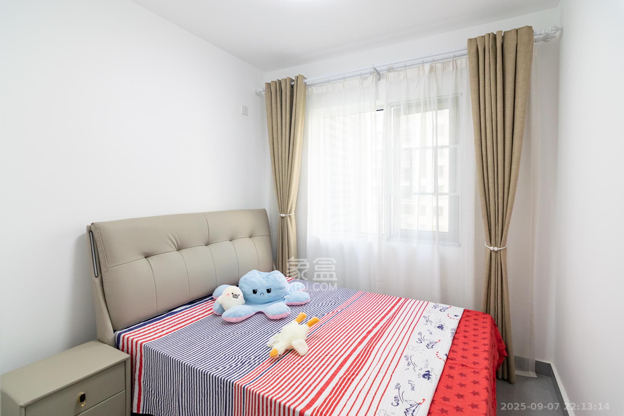 亿达智造小镇望天悦 0室0厅0卫 75.0万 亿达智造小镇望天悦 0室0厅0卫 75.0万卧室