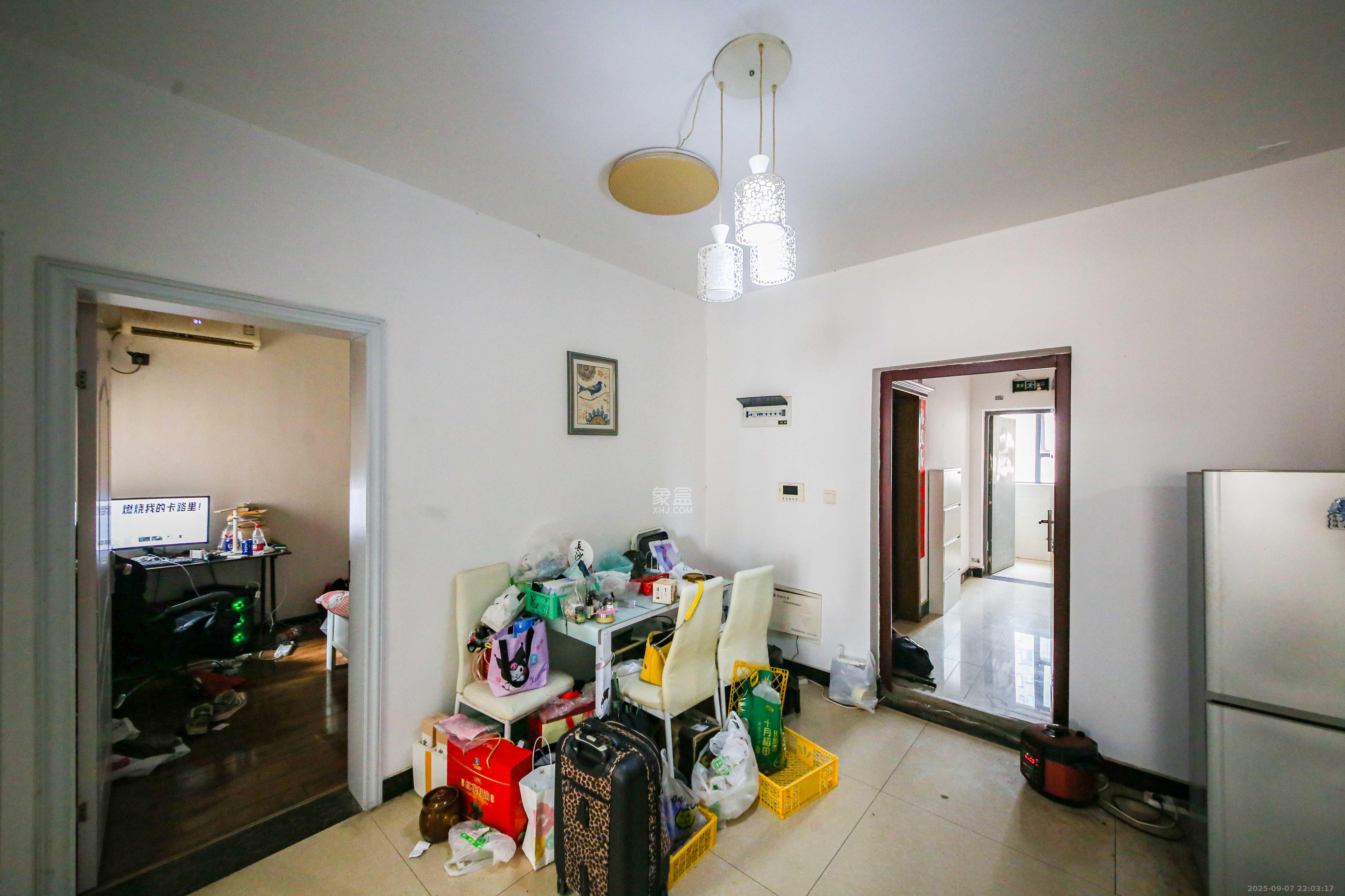 水墨林溪  2室1厅1卫    66.0万 水墨林溪  2室1厅1卫    66.0万客厅