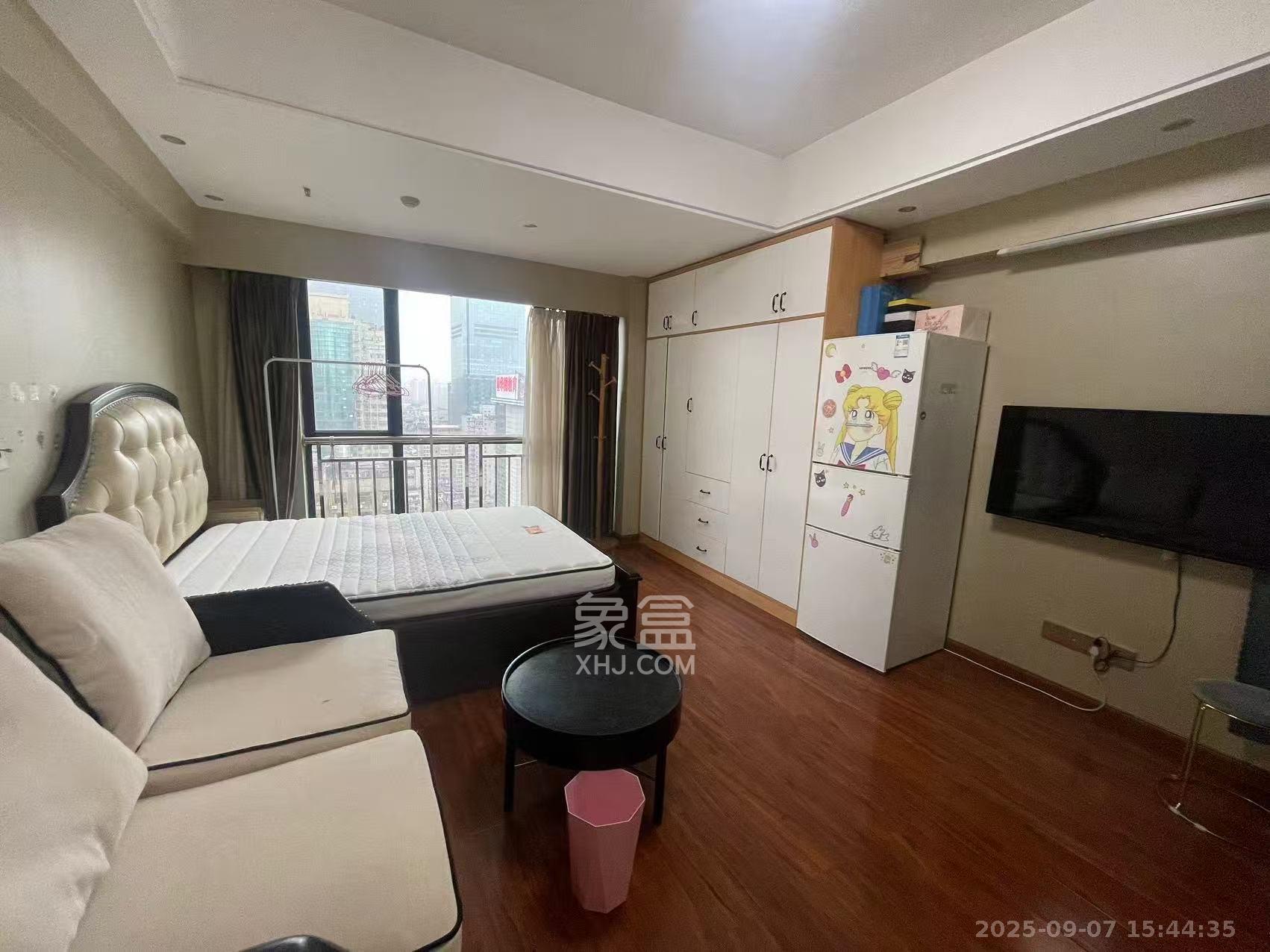 五一钻界 1室0厅0卫 2100.0元/月 五一钻界 1室0厅0卫 2100.0元/月室内图