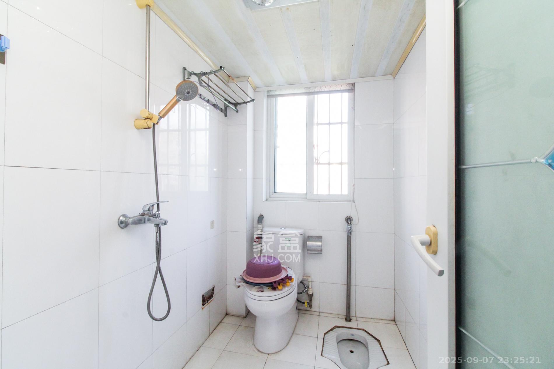 湘樟园小区（湘樟家园）  2室2厅1卫    63.0万卫生间