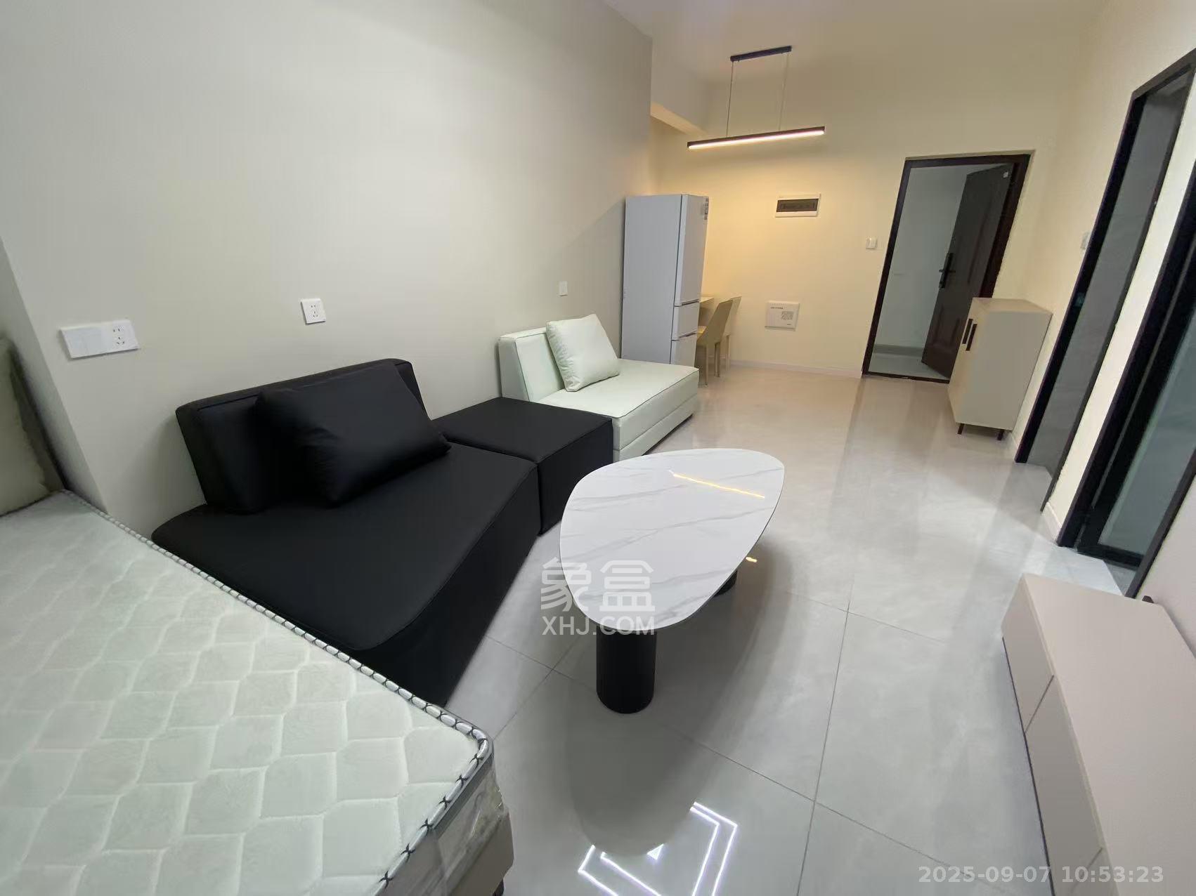 莲馨苑 1室0厅0卫 1600.0元/月 莲馨苑 1室0厅0卫 1600.0元/月室内图