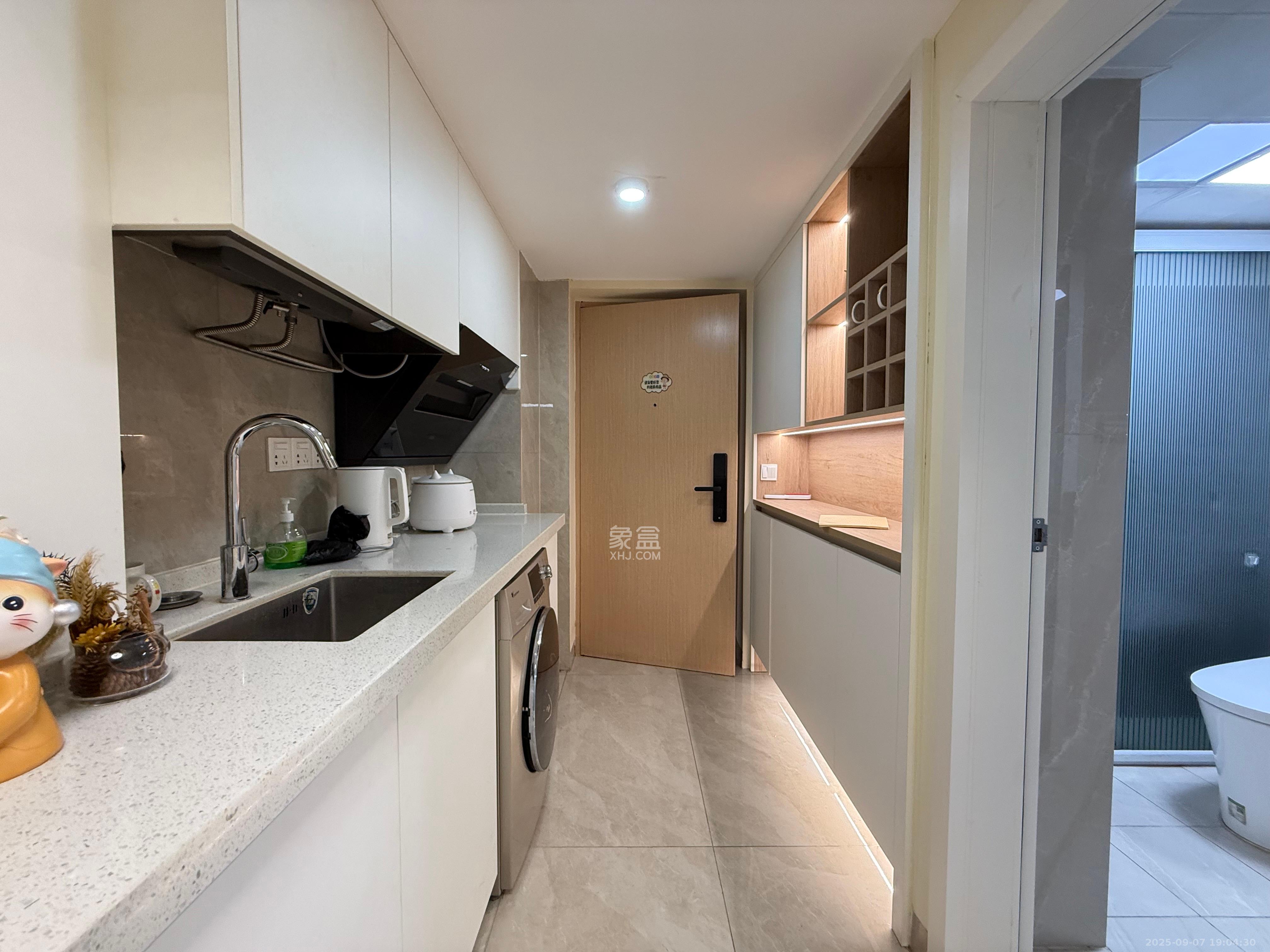 建发央玺(建发泱玺雅苑)  2室1厅1卫    2450.0元/月 建发央玺(建发泱玺雅苑)  2室1厅1卫    2450.0元/月室内图