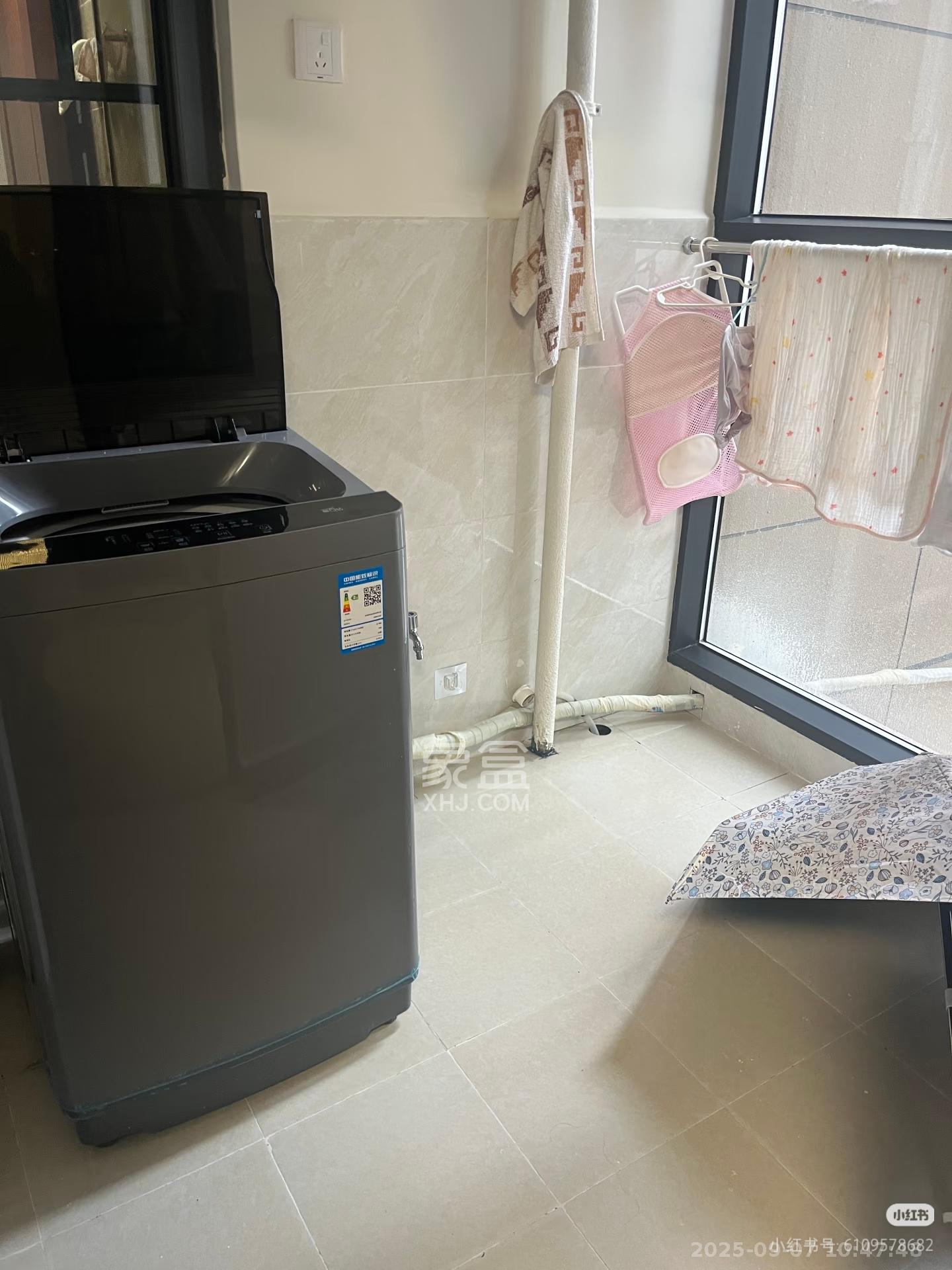 恒大御景天下城二期  3室2厅1卫    2200.0元/月室内图