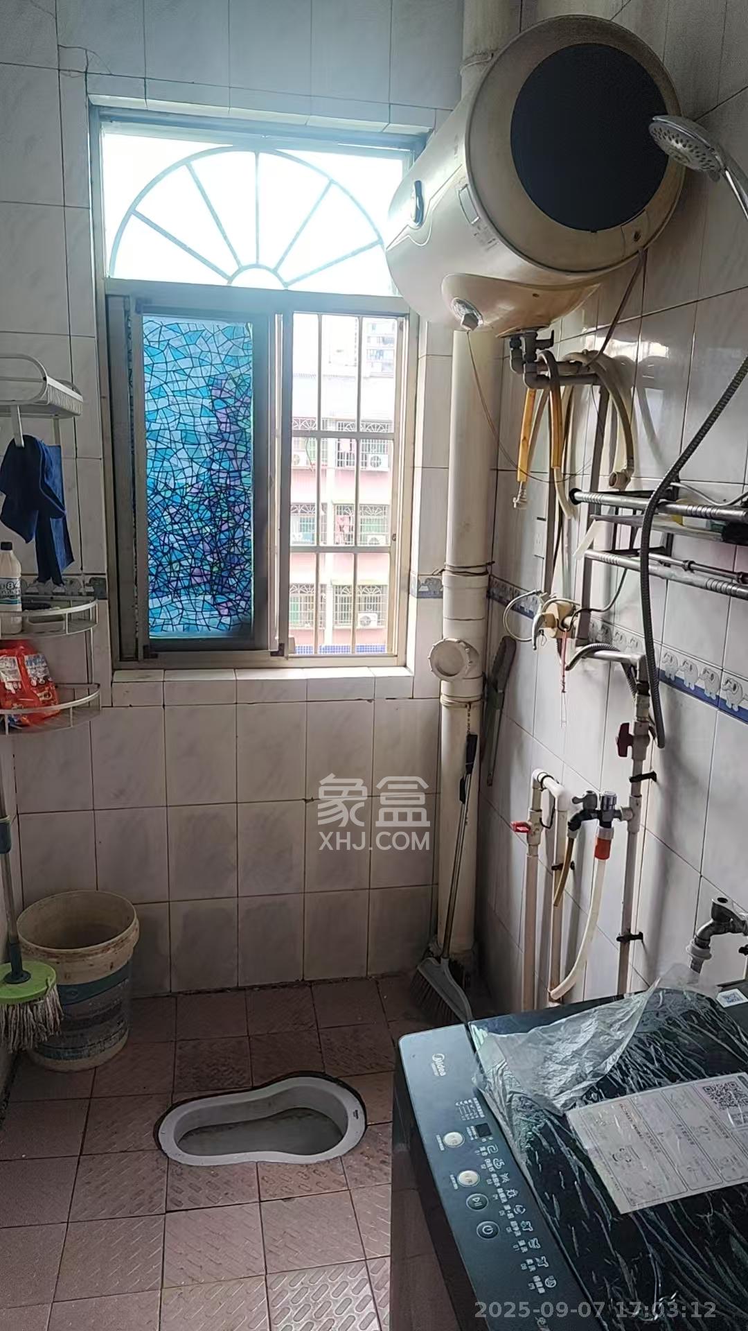 圭塘小区（圭塘一、二小区）  3室2厅1卫    1800.0元/月室内图