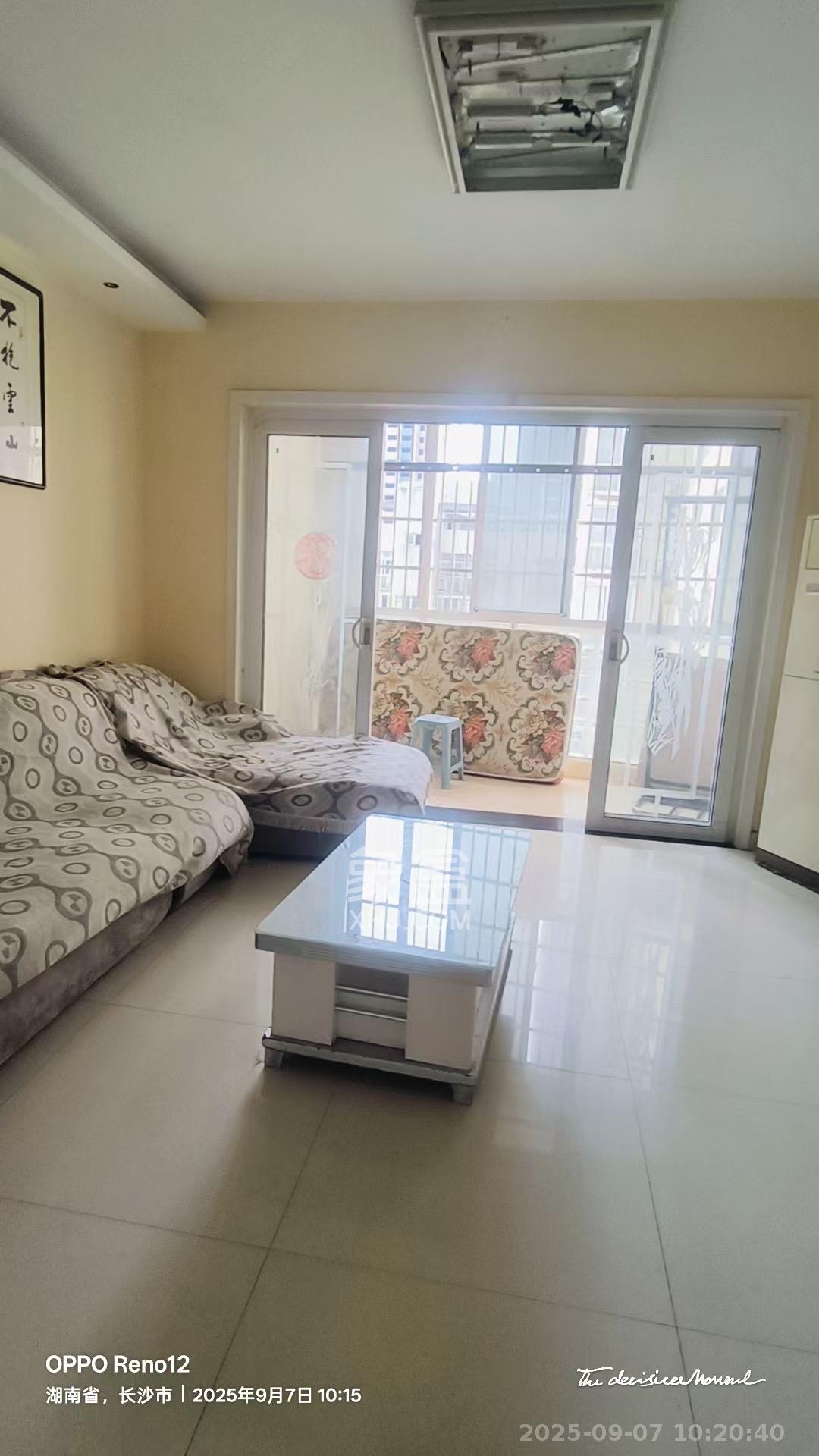 圣力华苑 3室2厅2卫 1500.0元/月 圣力华苑 3室2厅2卫 1500.0元/月室内图