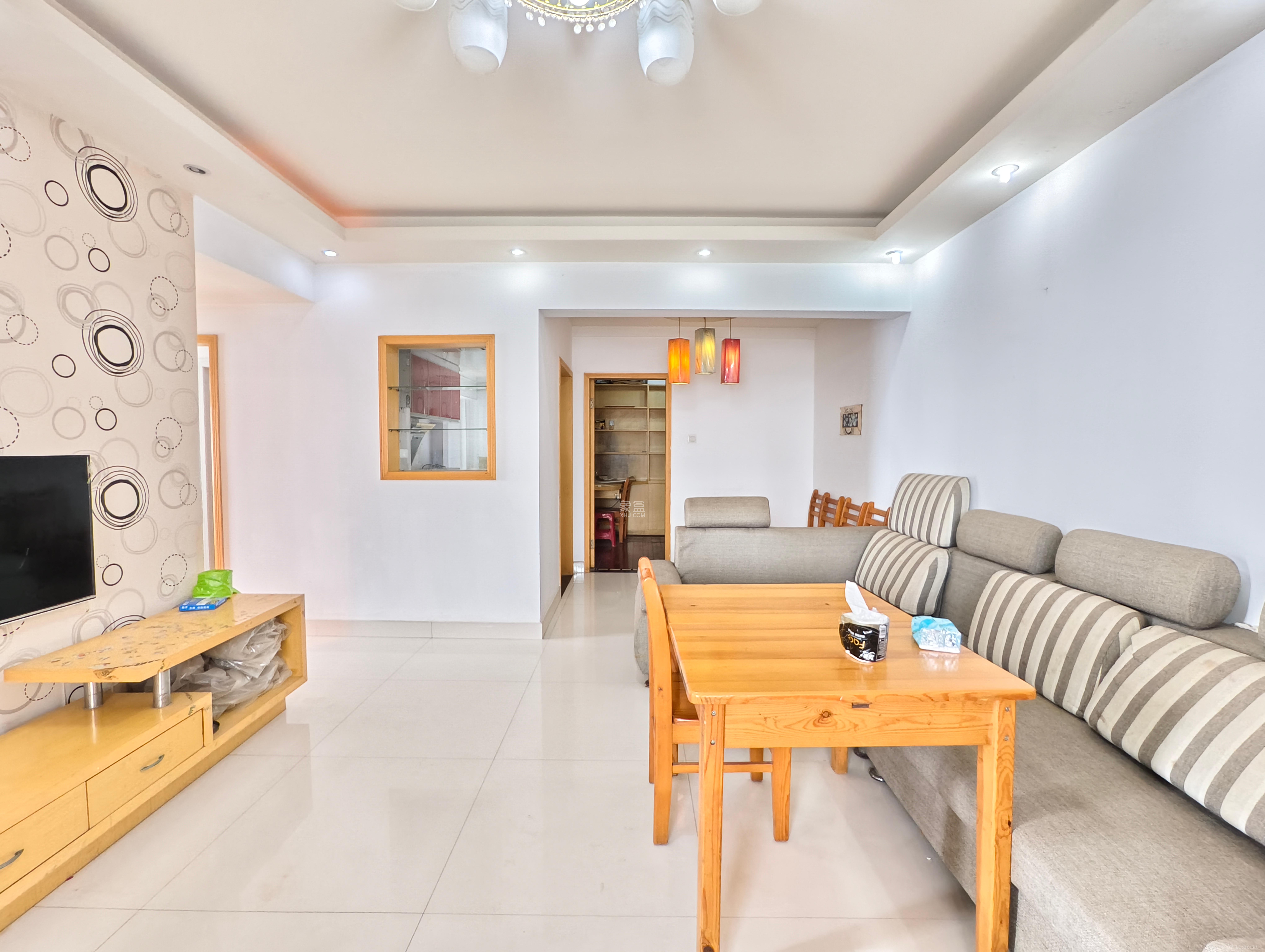 香麓丽舍  3室2厅2卫    2600.0元/月 香麓丽舍  3室2厅2卫    2600.0元/月室内图