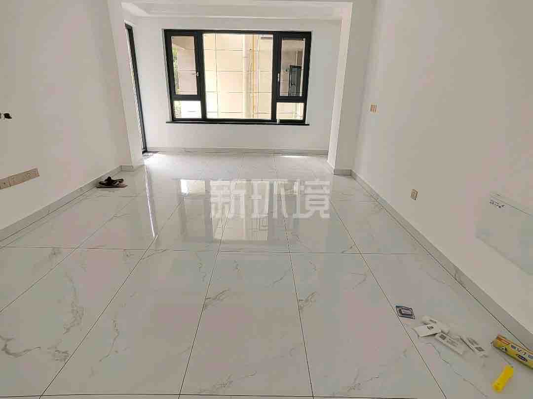 福天中央公馆  3室2厅2卫    2100.0元/月 福天中央公馆  3室2厅2卫    2100.0元/月室内图