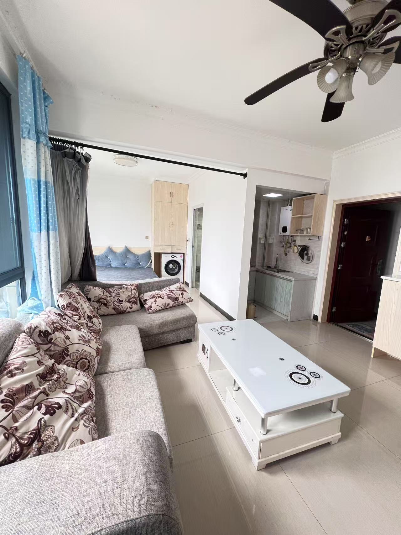 新都汇 1室1厅1卫 1000.0元/月 新都汇 1室1厅1卫 1000.0元/月室内图