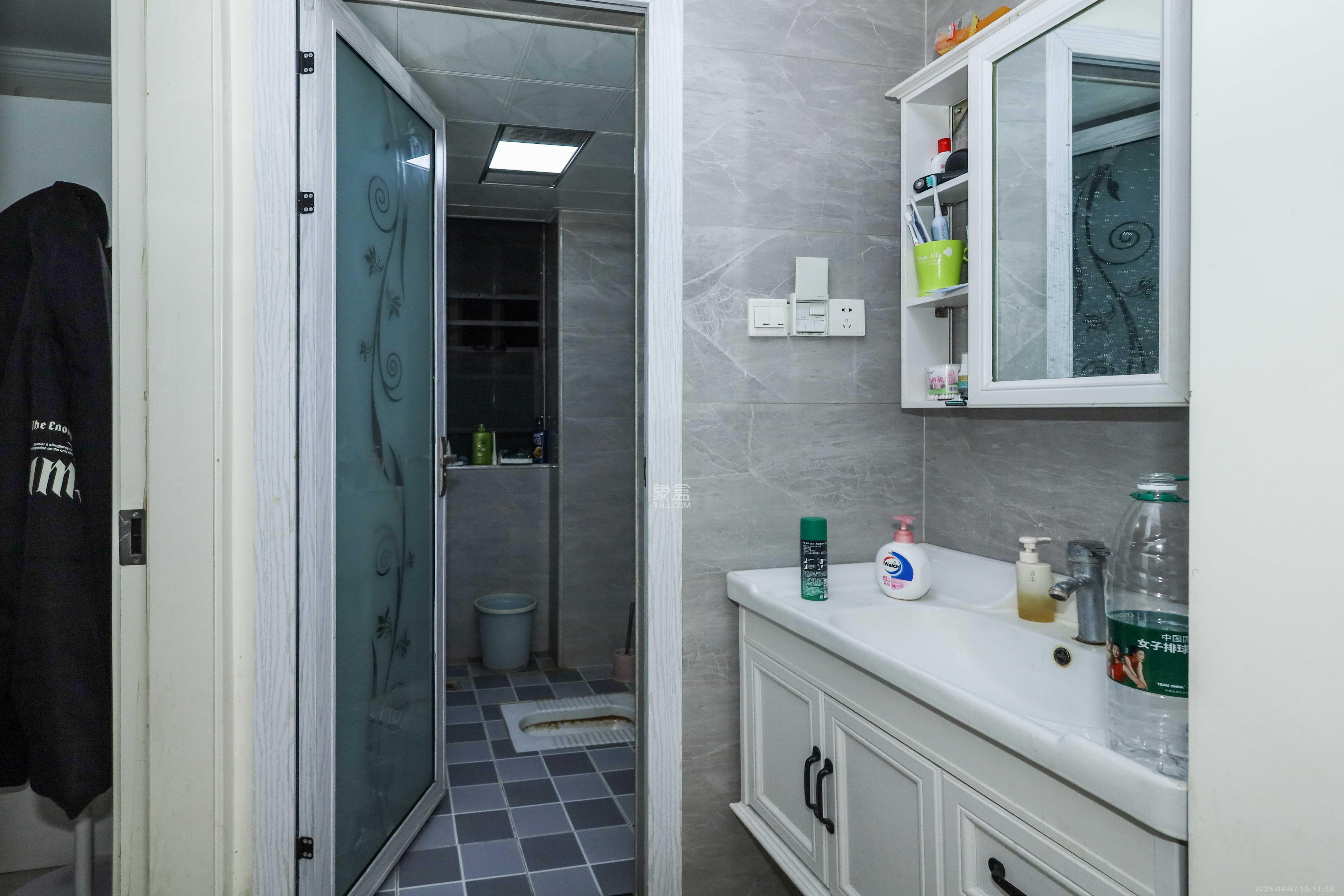 梅溪湖合能璞丽  3室2厅2卫    2500.0元/月 梅溪湖合能璞丽  3室2厅2卫    2500.0元/月室内图