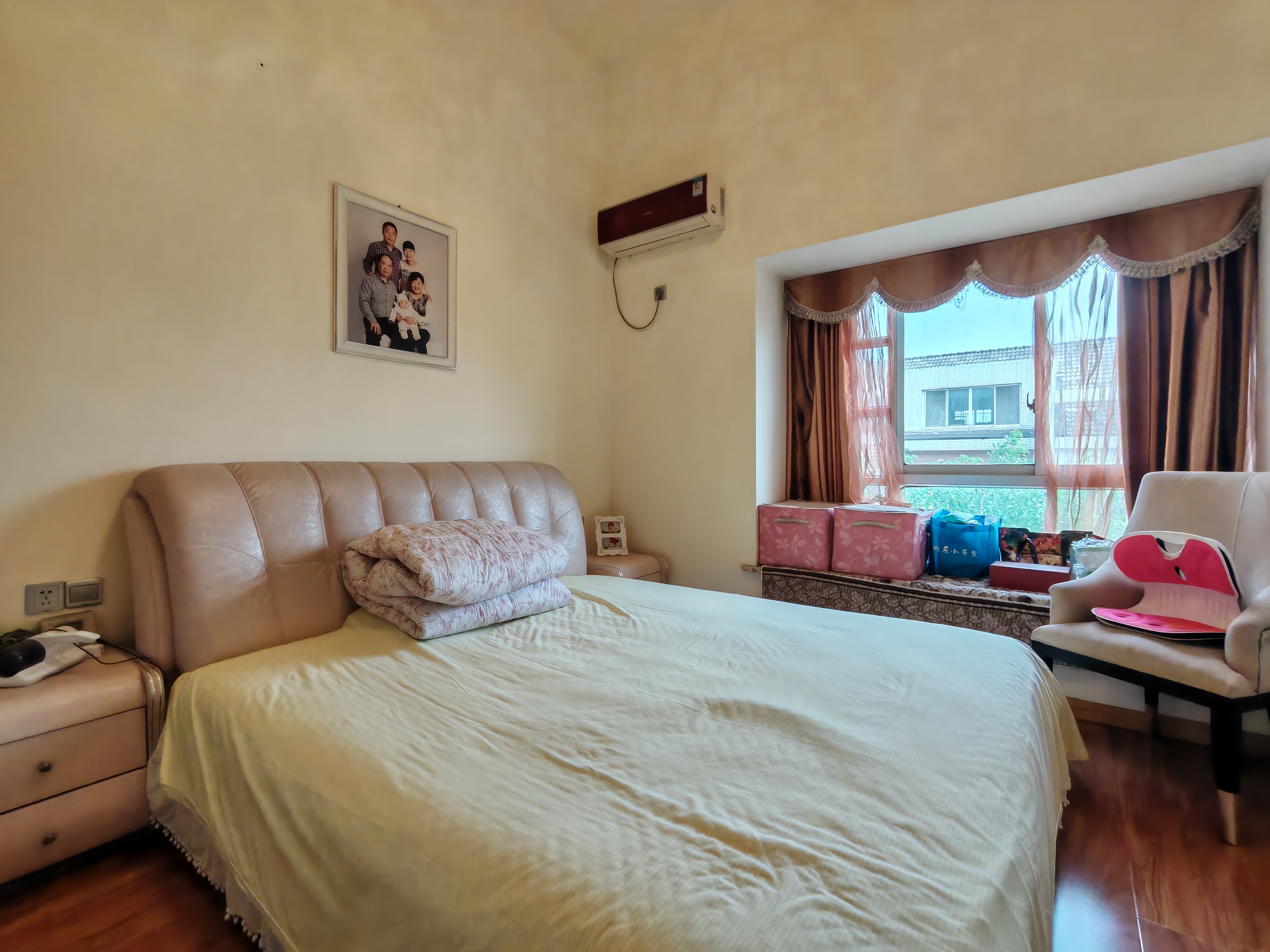 丽景雅苑  6室2厅3卫    88.0万室内图