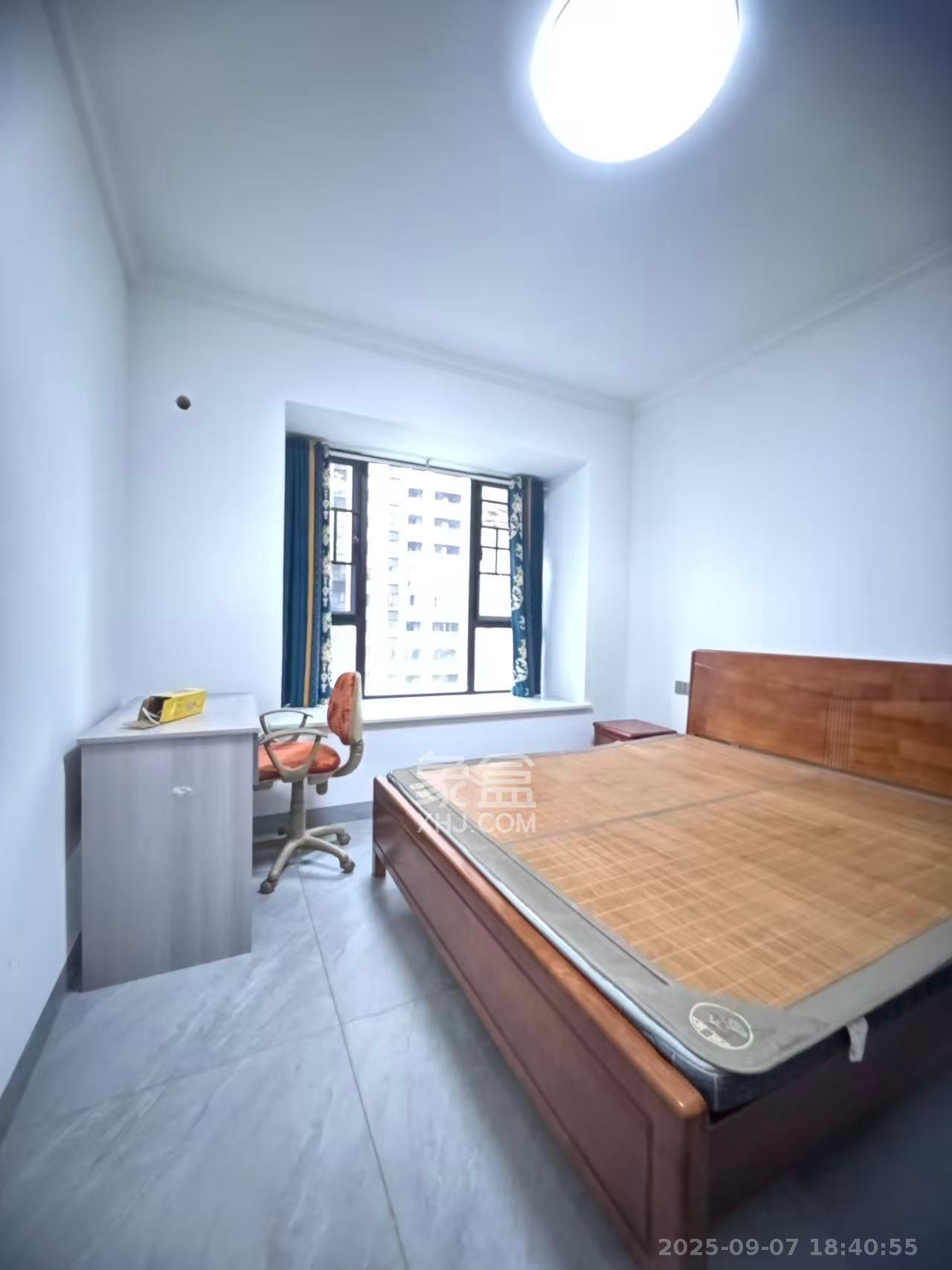 长房星昇公馆  3室2厅2卫    2900.0元/月 长房星昇公馆  3室2厅2卫    2900.0元/月室内图