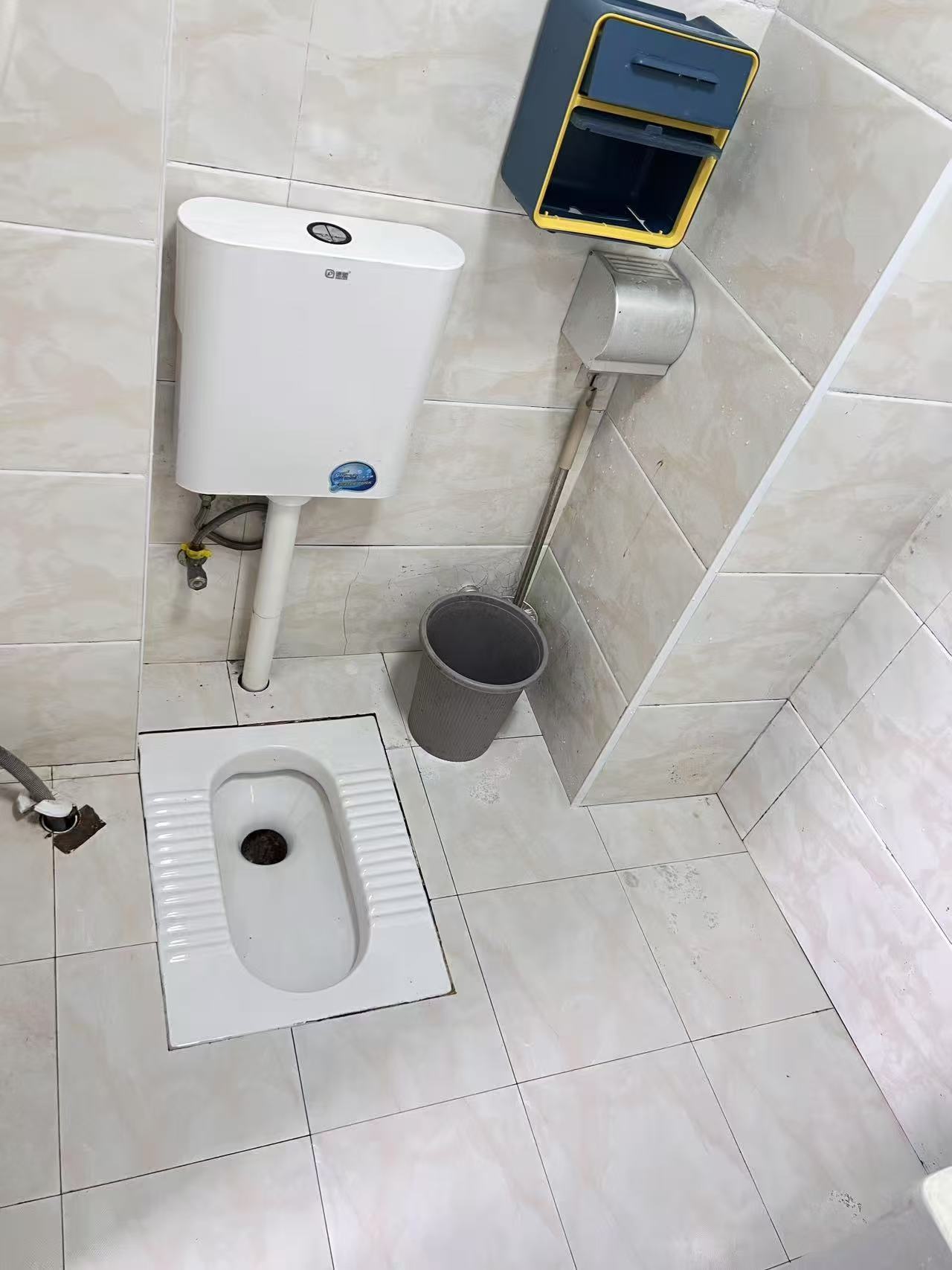 新都汇 1室1厅1卫 1000.0元/月 新都汇 1室1厅1卫 1000.0元/月室内图