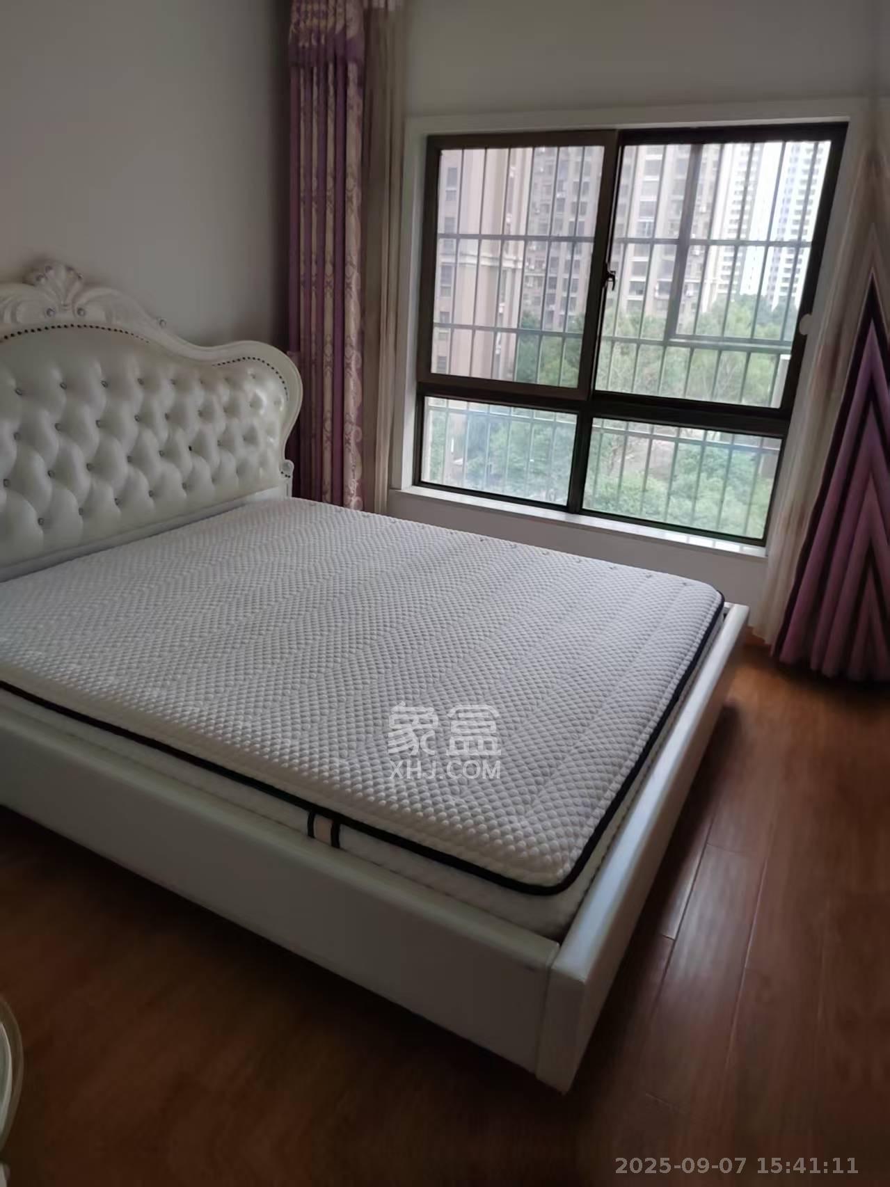 家和院  3室2厅1卫    2200.0元/月 家和院  3室2厅1卫    2200.0元/月室内图