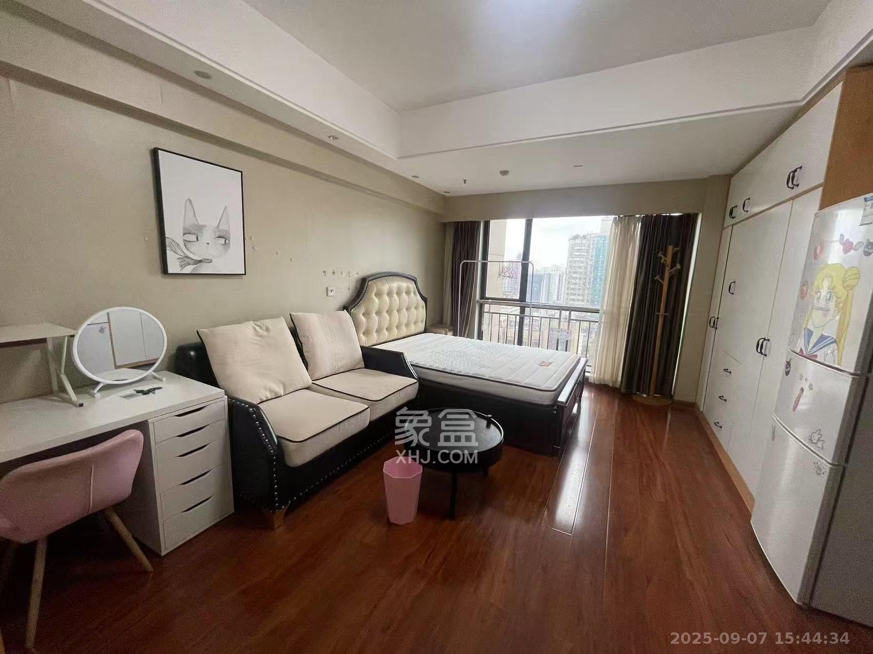 五一钻界 1室0厅0卫 2100.0元/月 五一钻界 1室0厅0卫 2100.0元/月室内图