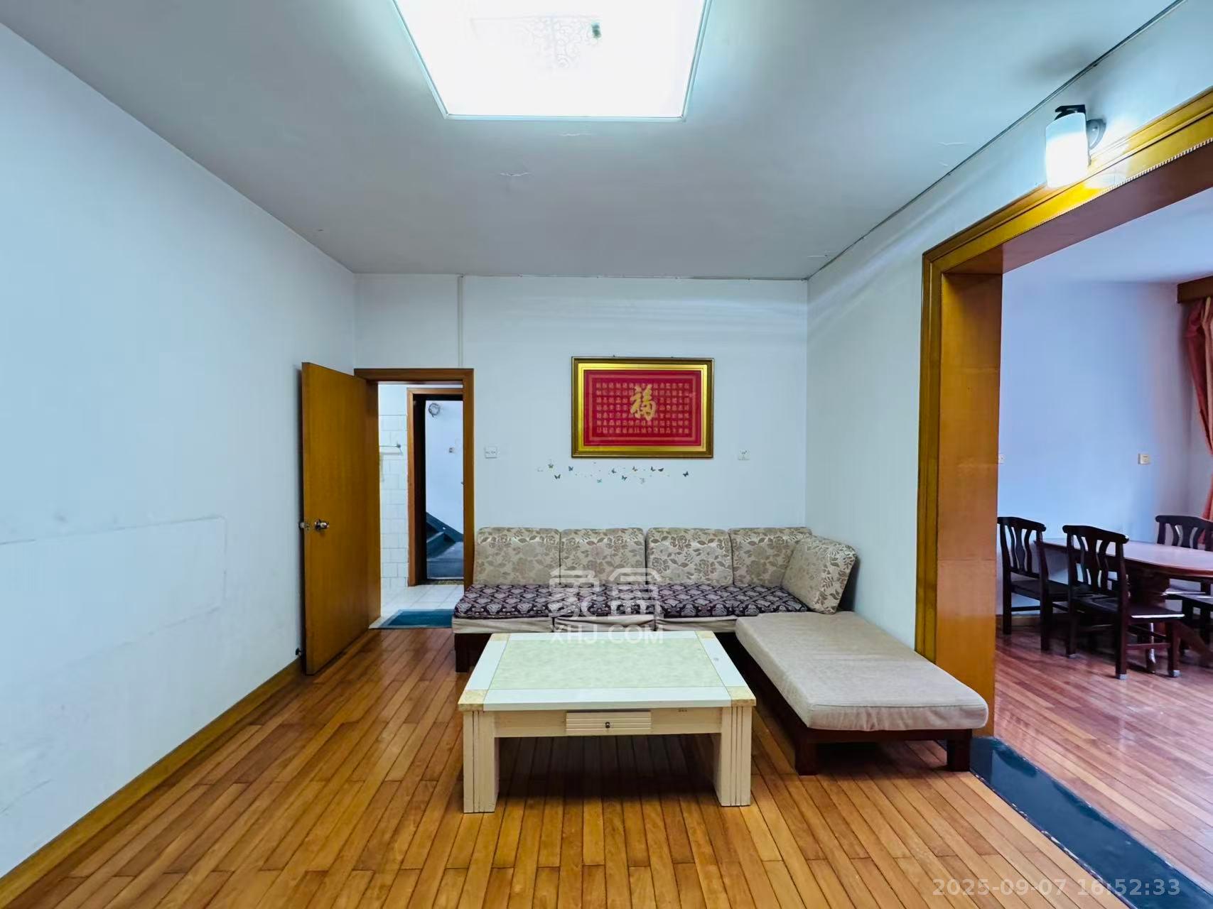 湖南电器研究所 3室2厅1卫 1800.0元/月 湖南电器研究所 3室2厅1卫 1800.0元/月室内图